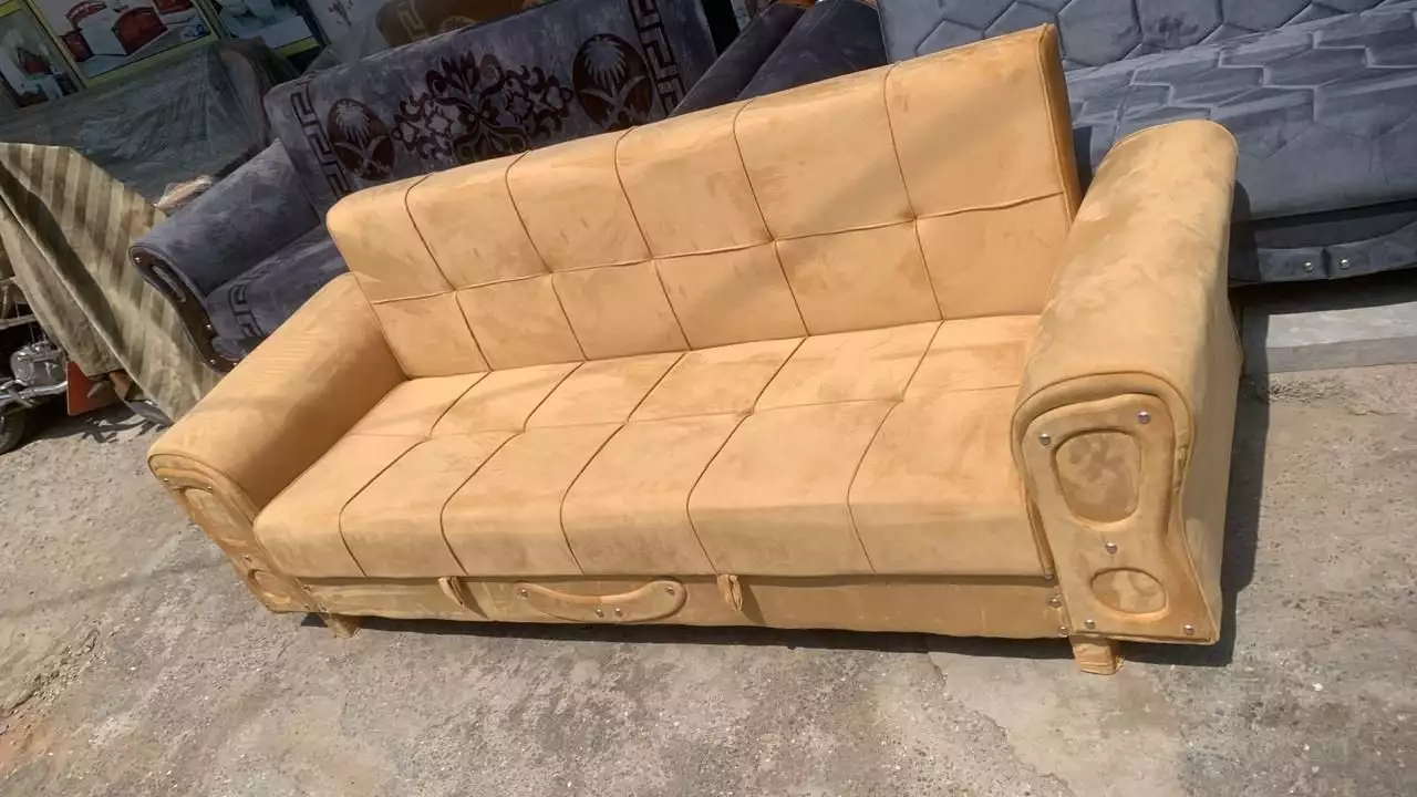 New sofa comebed