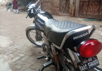 b6840277-03b4-402e-8d38-6a64332abe46-1