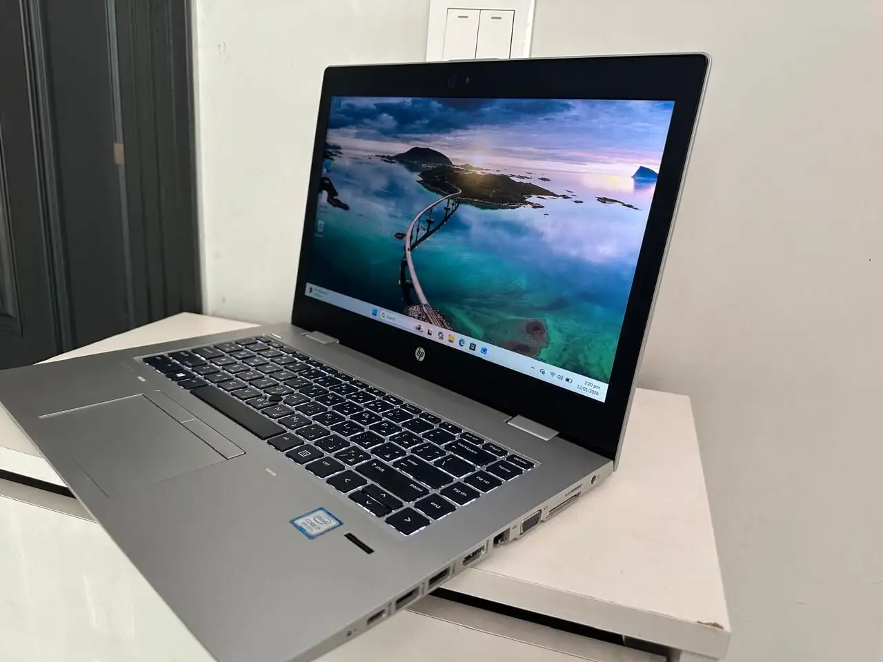 HP ProBook 640 G4 | Core i7 8th Gen | 16GB RAM | 10/10 With Charger!