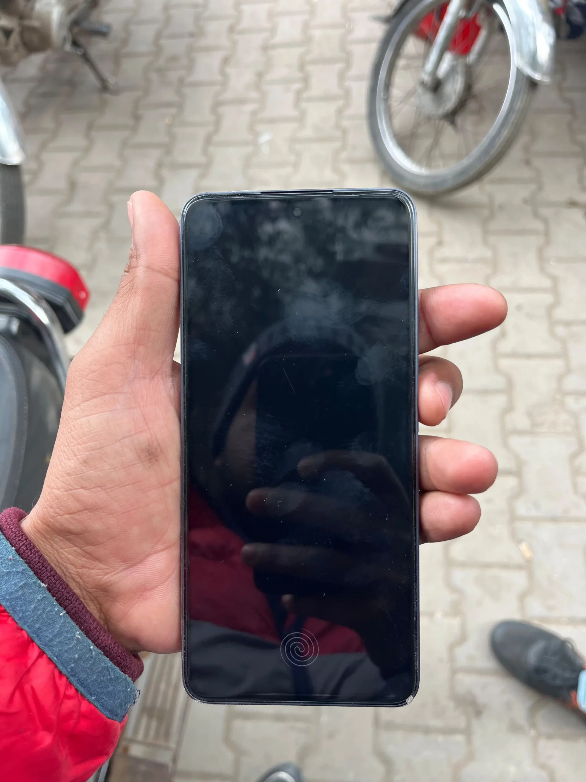 Realme 13 Plus 5G 10/10 6+ month warranty with Complete Box