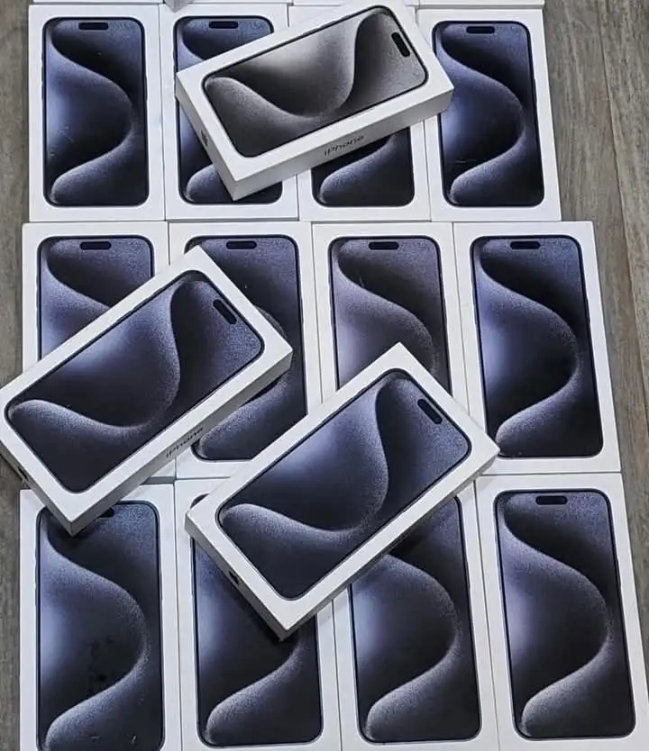 i Phone 8plus, 11,12,13,14,15 pro max on instalment Whatsap 3062623924