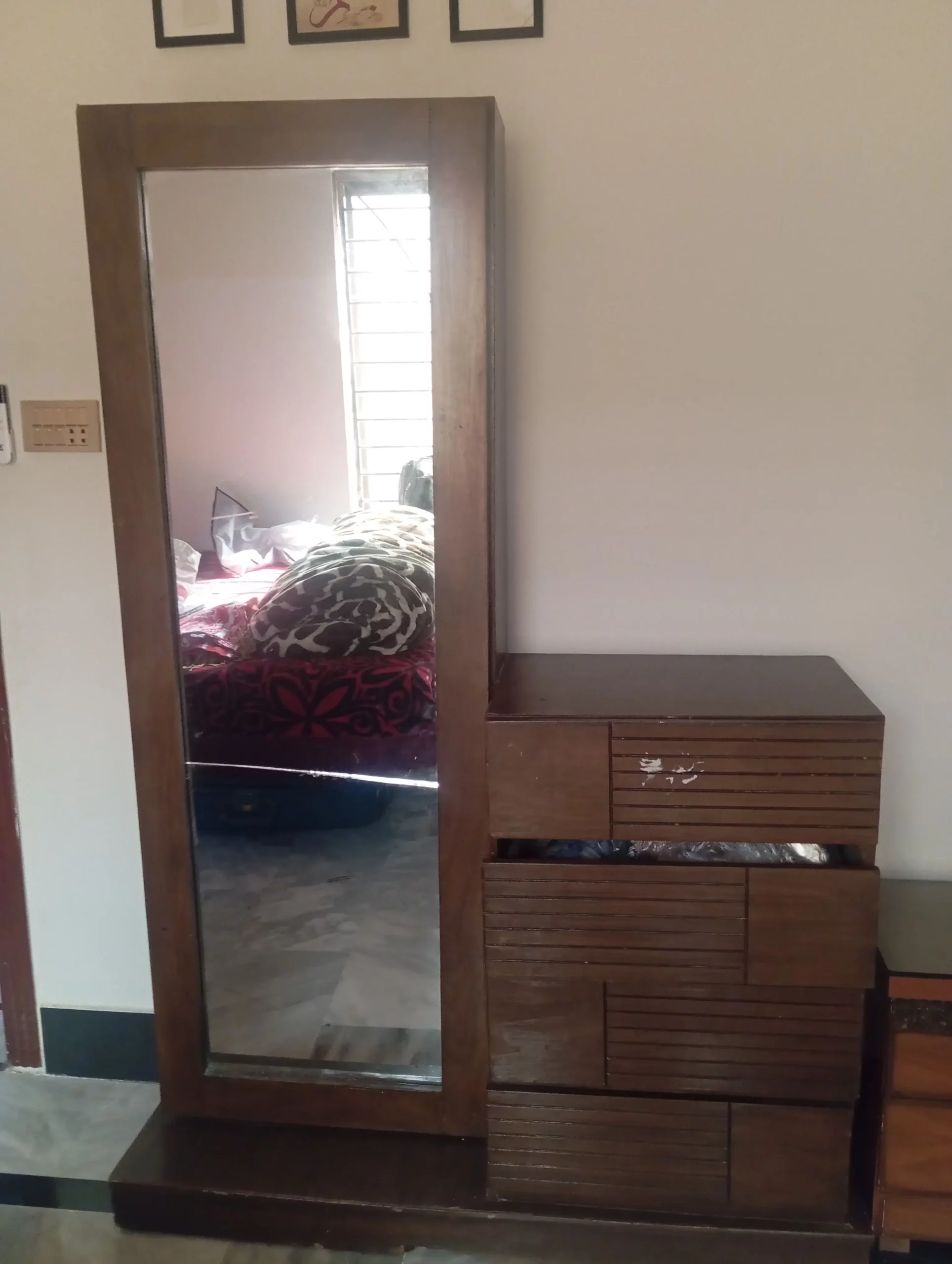 1 bed side table with dressing for sale