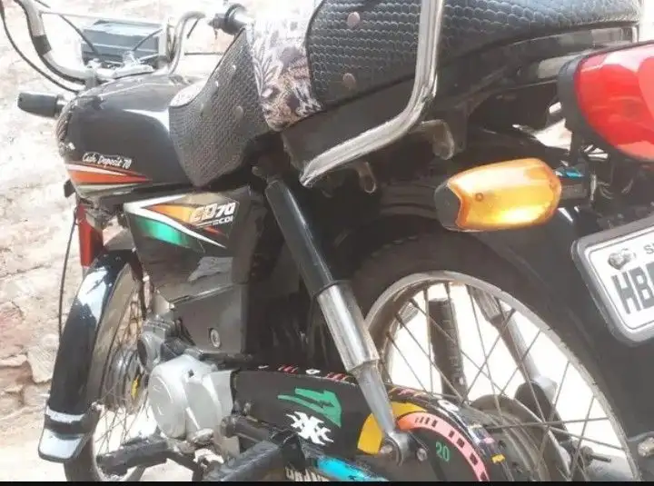 Original condition 10 by 10 original bike first ownar bike