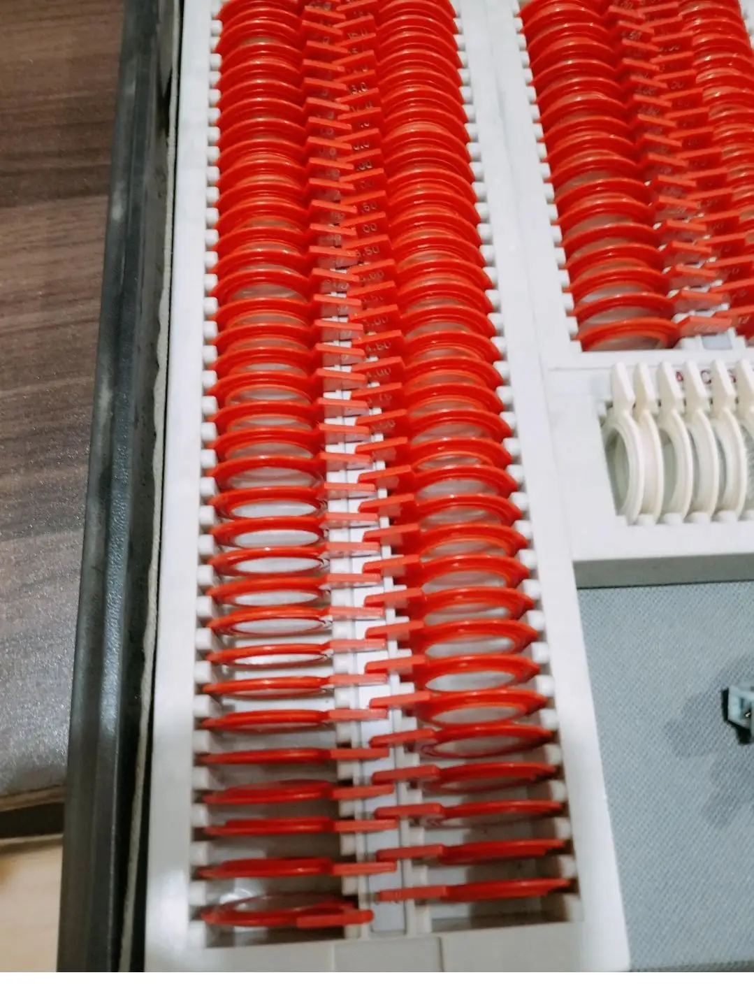 We are going x-ray light eye set completel