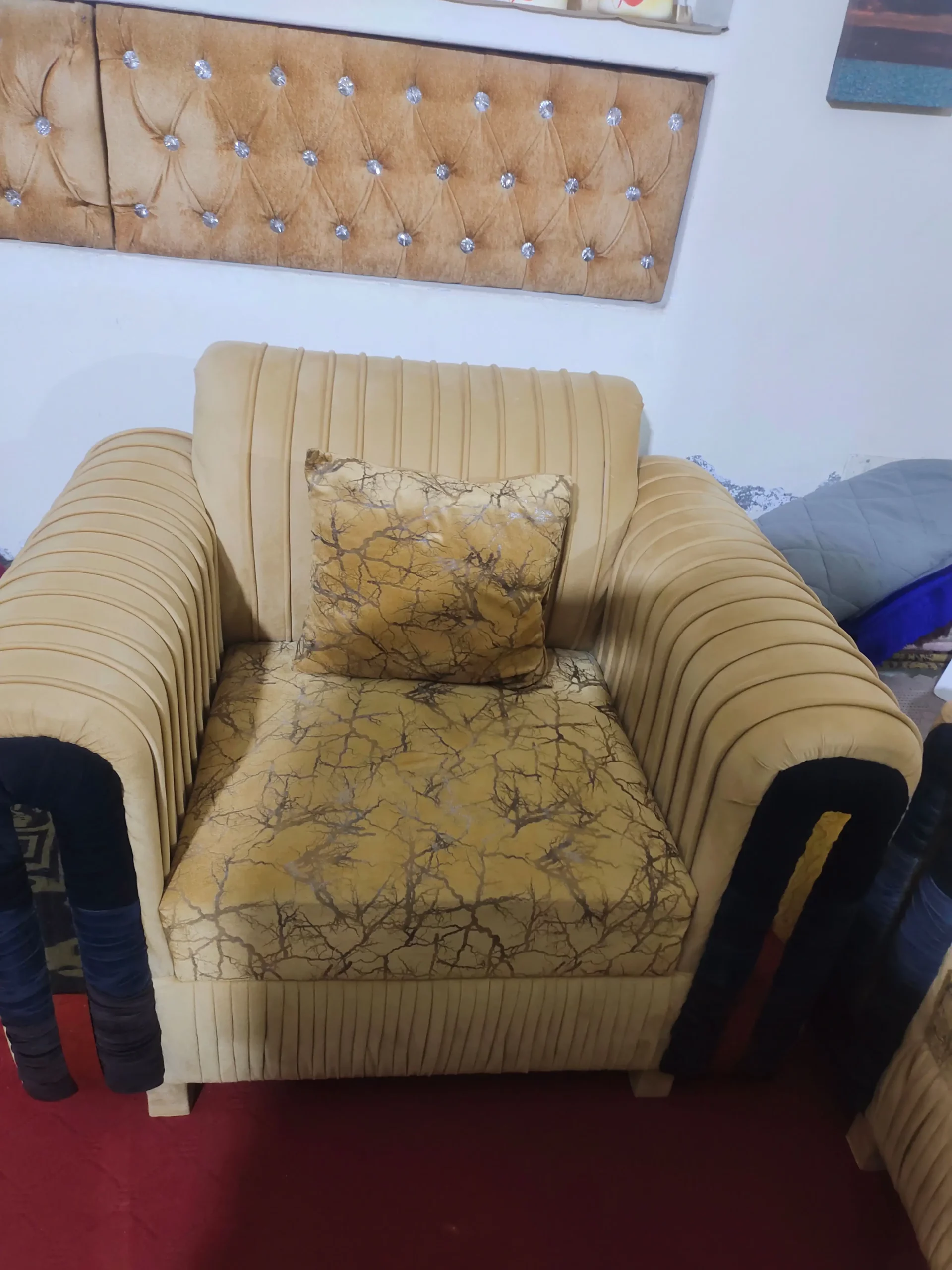 Sofa set 3 2&1 50k 2 stool 12k