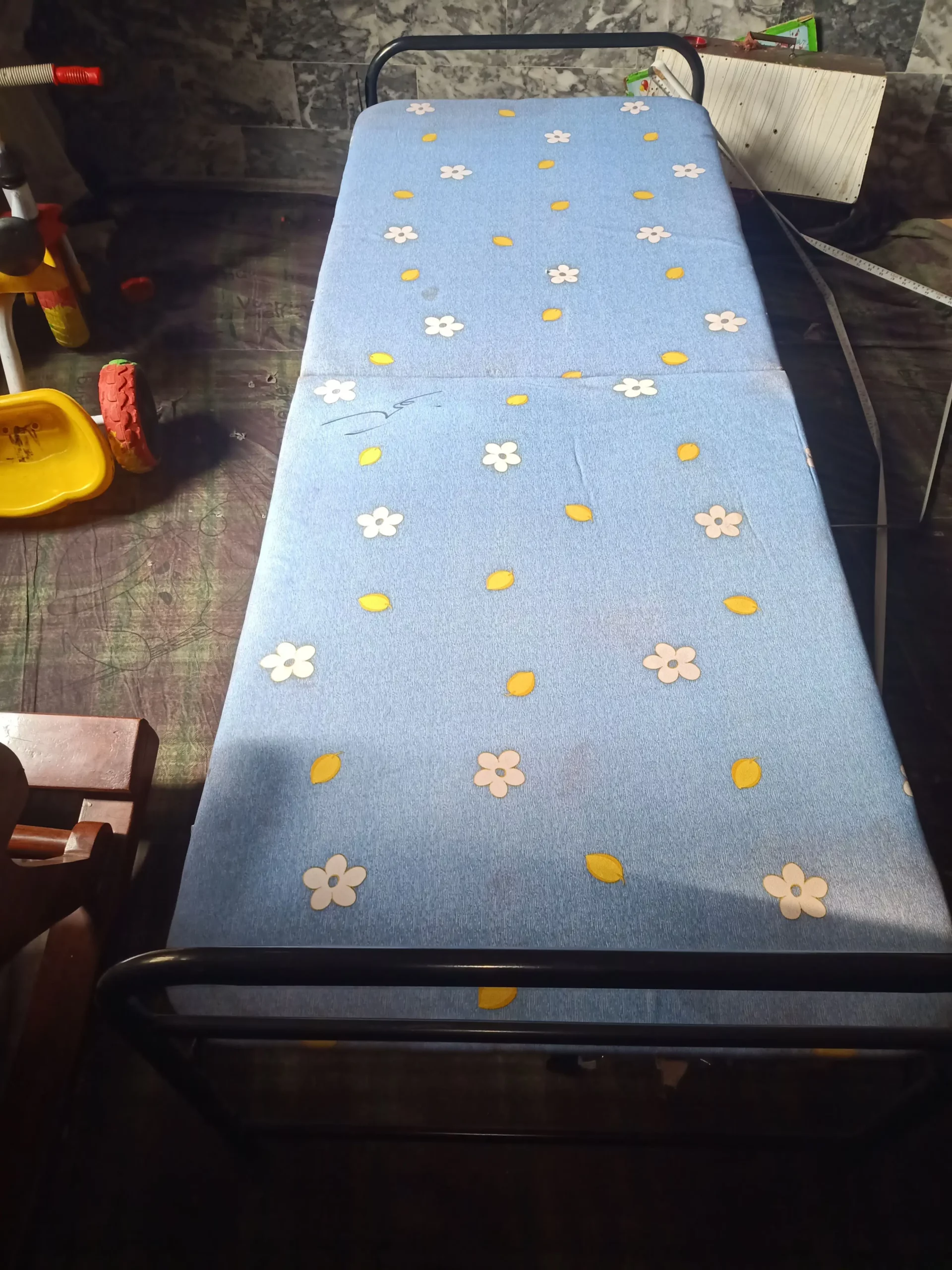 Single folding bed for sale