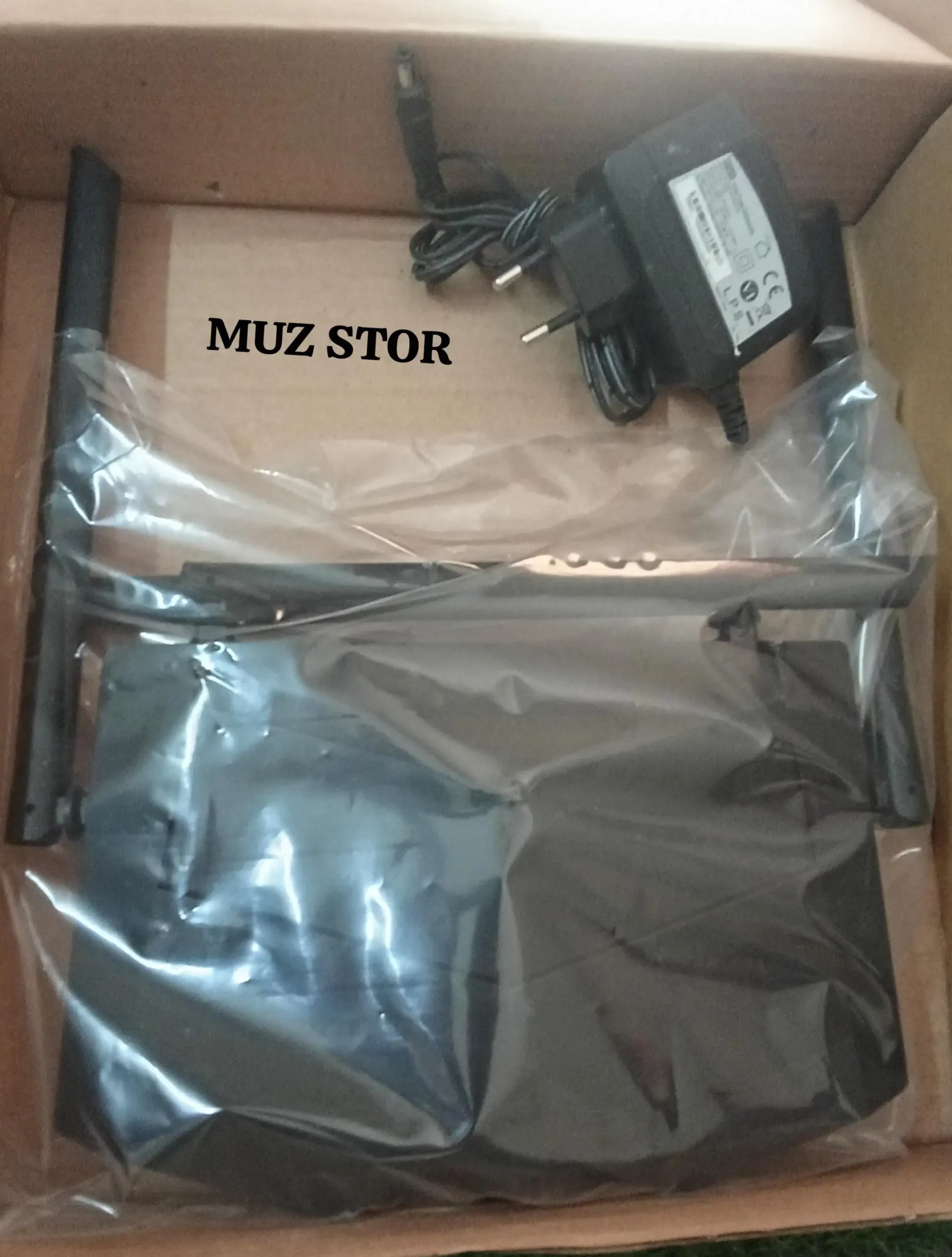 Tenda AC10 AC1200 WiFi Router Dual band 4Ghz 5Ghz