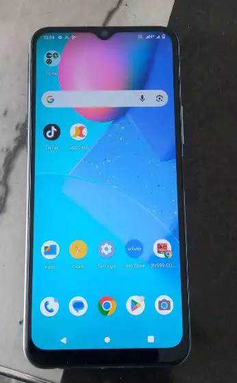 Vivo v2026 3/32 used