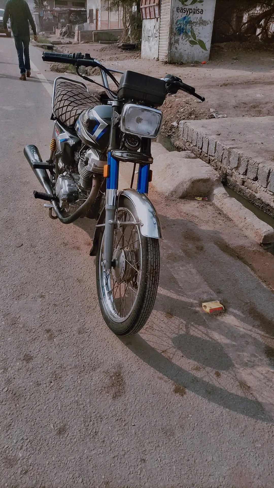 Honda 125 2003 model