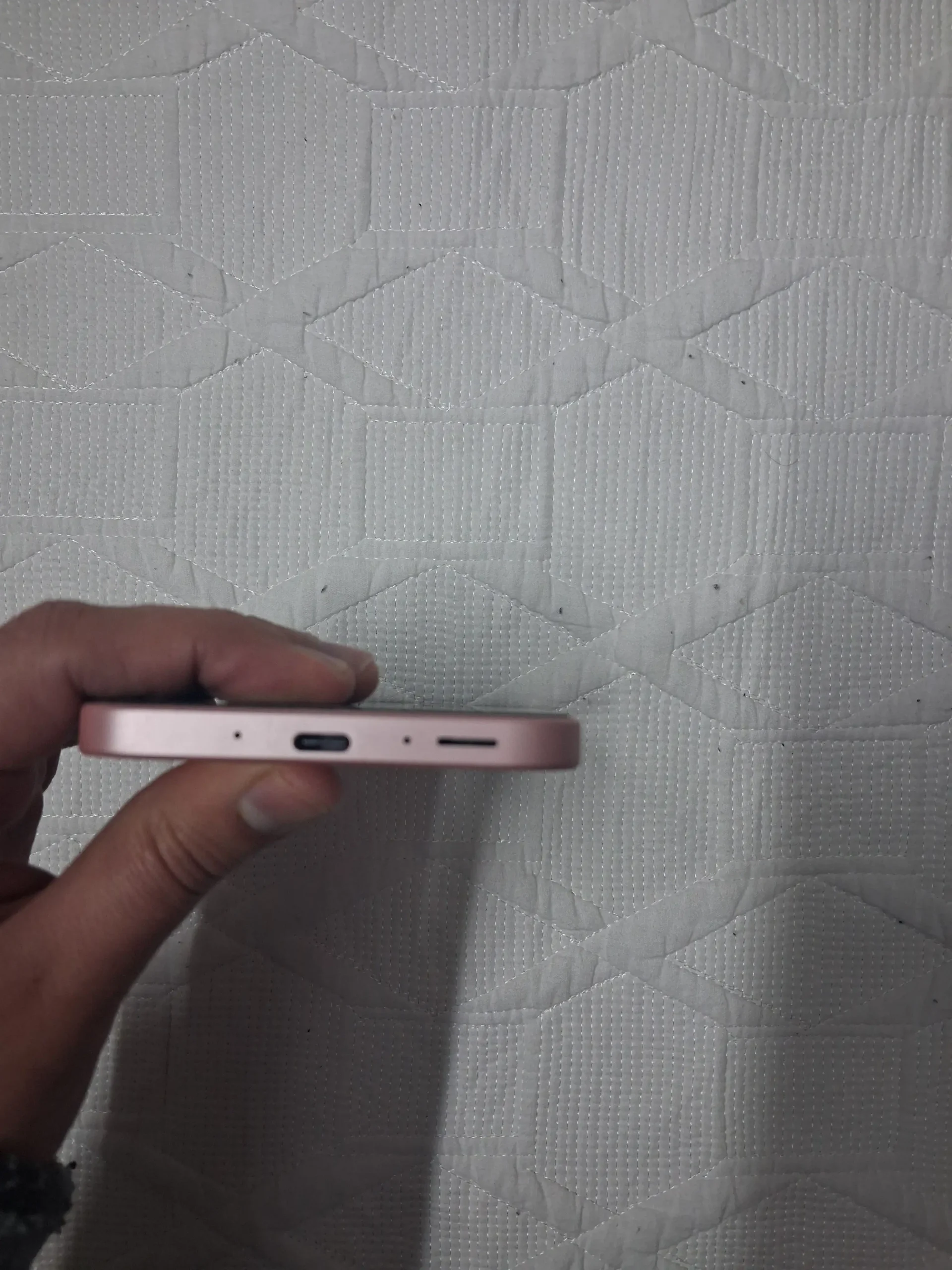 📱 Samsung Galaxy A26 5G – 8GB RAM / 256GB Storage – Brand New Condition