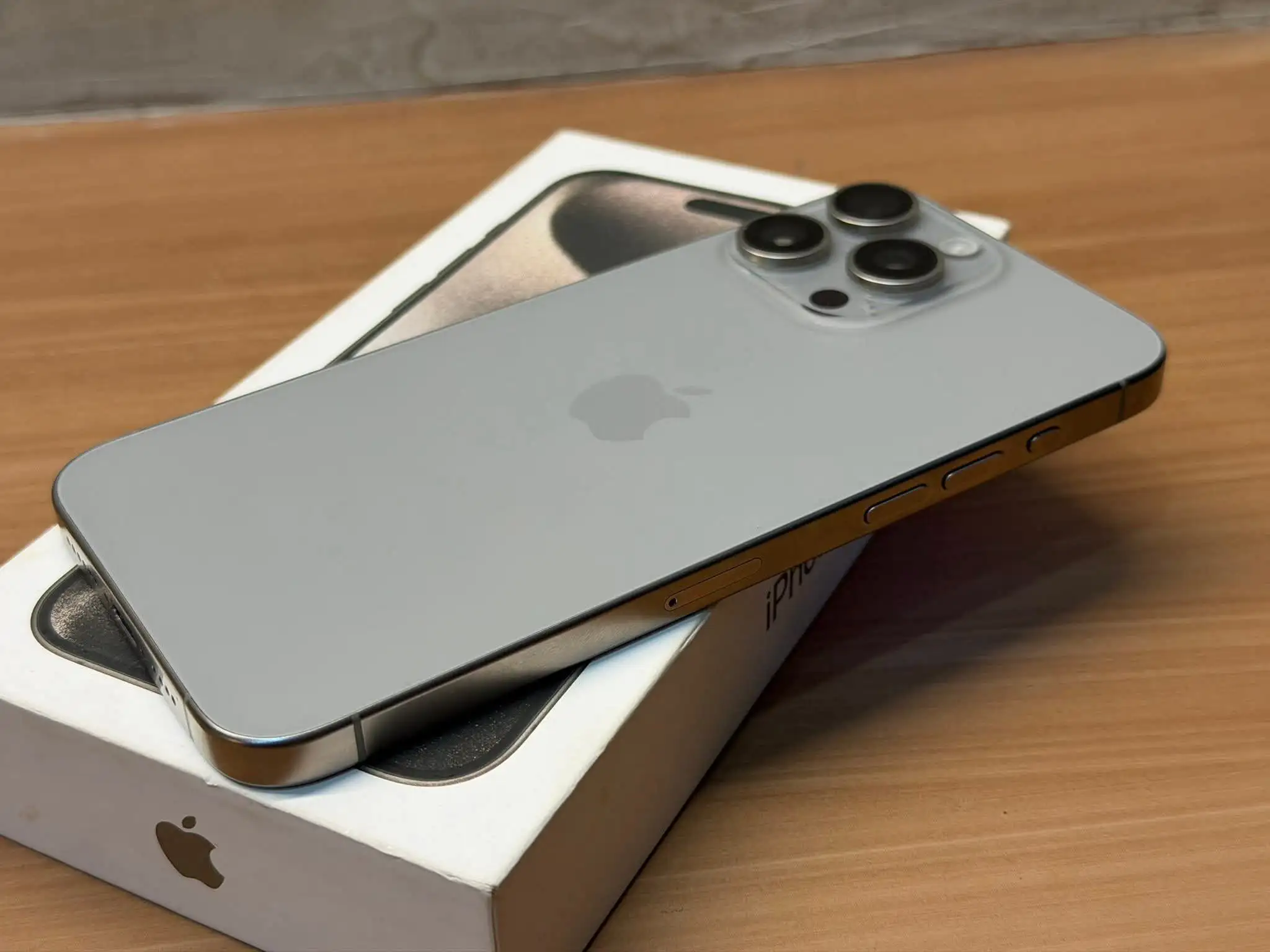 i Phone 8plus, 11,12,13,14,15 pro max on instalment Whatsap 3062623924