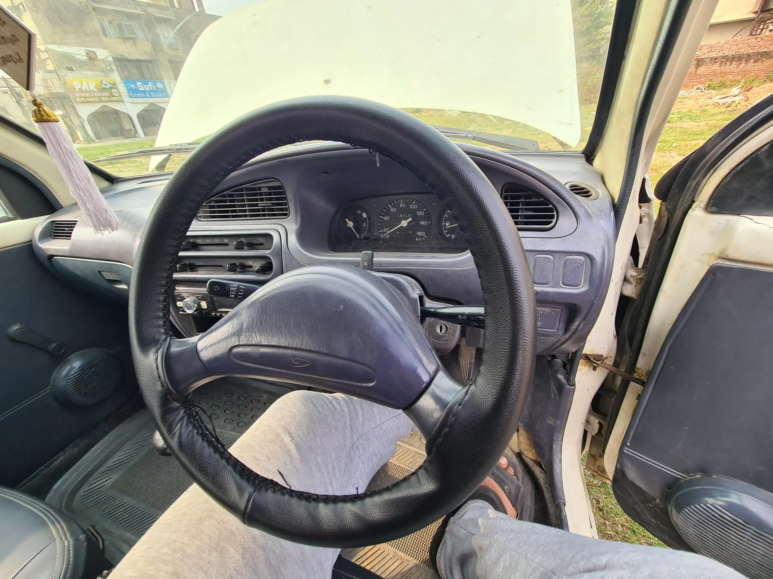 cuore 2006 white punjab number