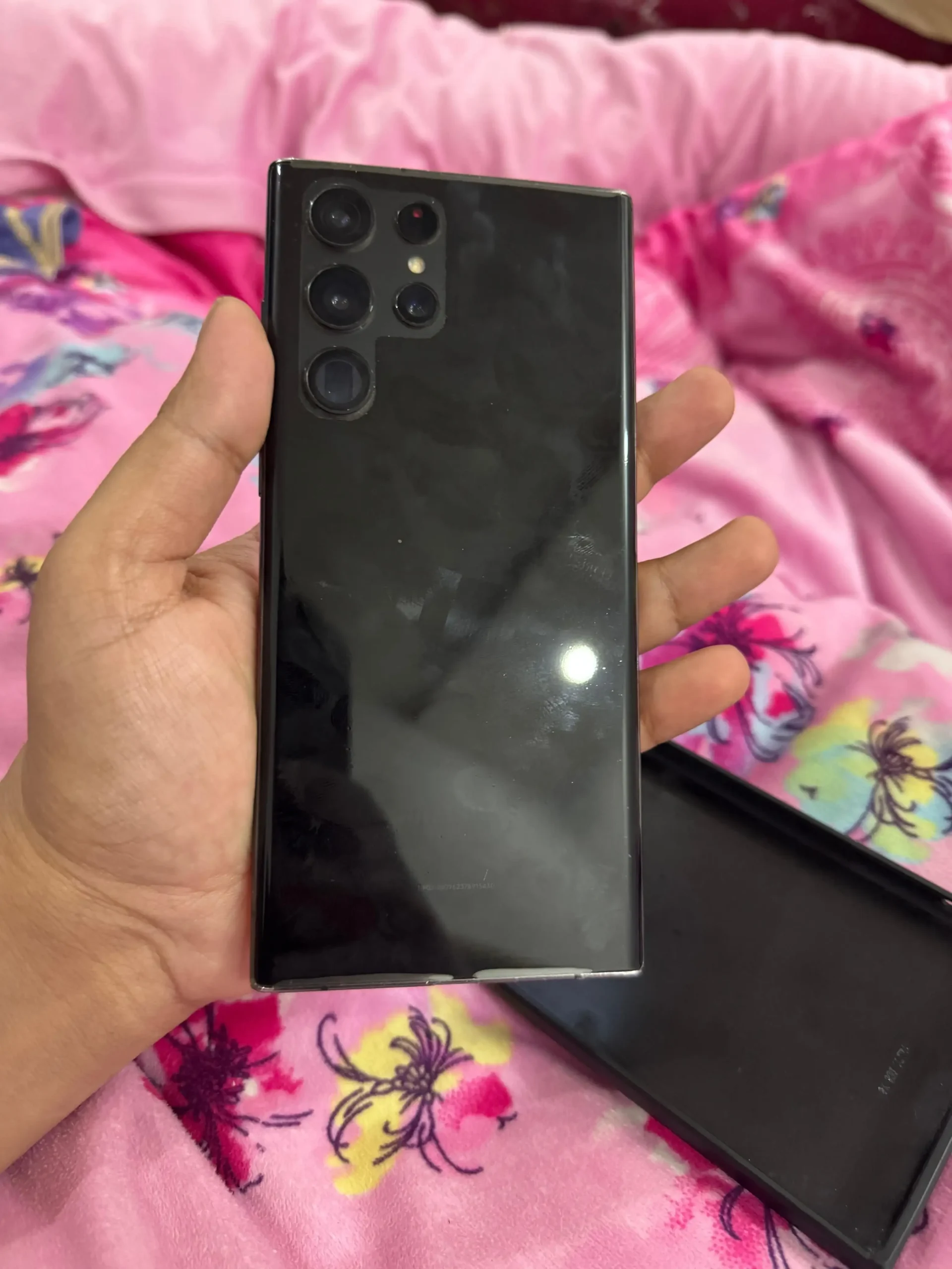 S22 ultra black colour