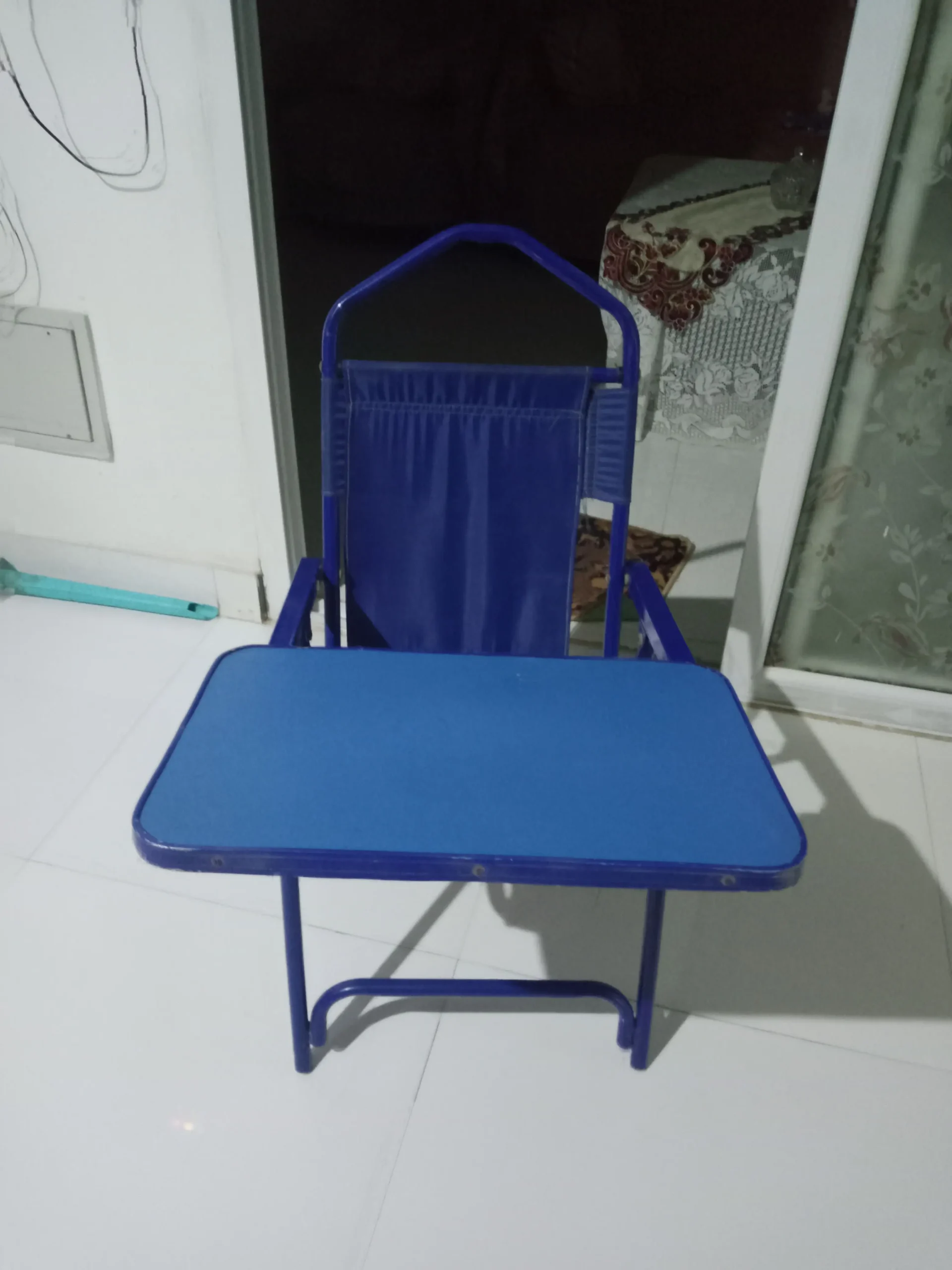 Kids chair
