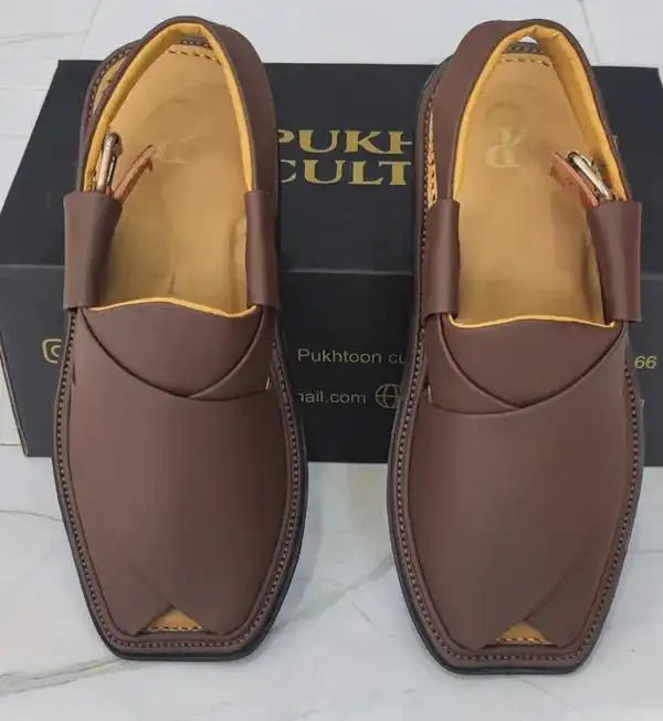 Men’s PU leather Plain Peshawari chapple