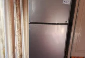 Excellent condition fridge for sale