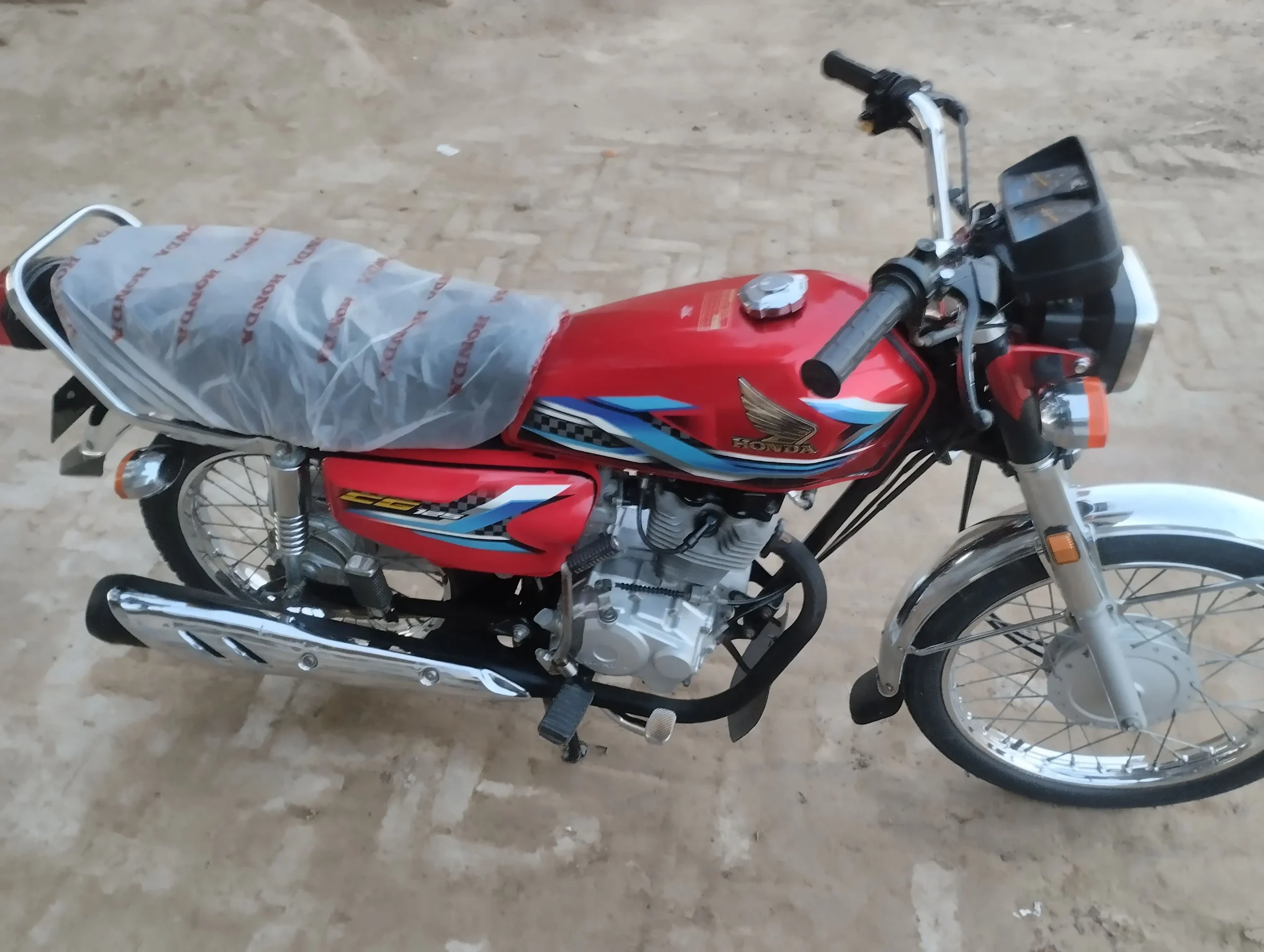 Honda 125 bic for sale 03451400338 03464952094