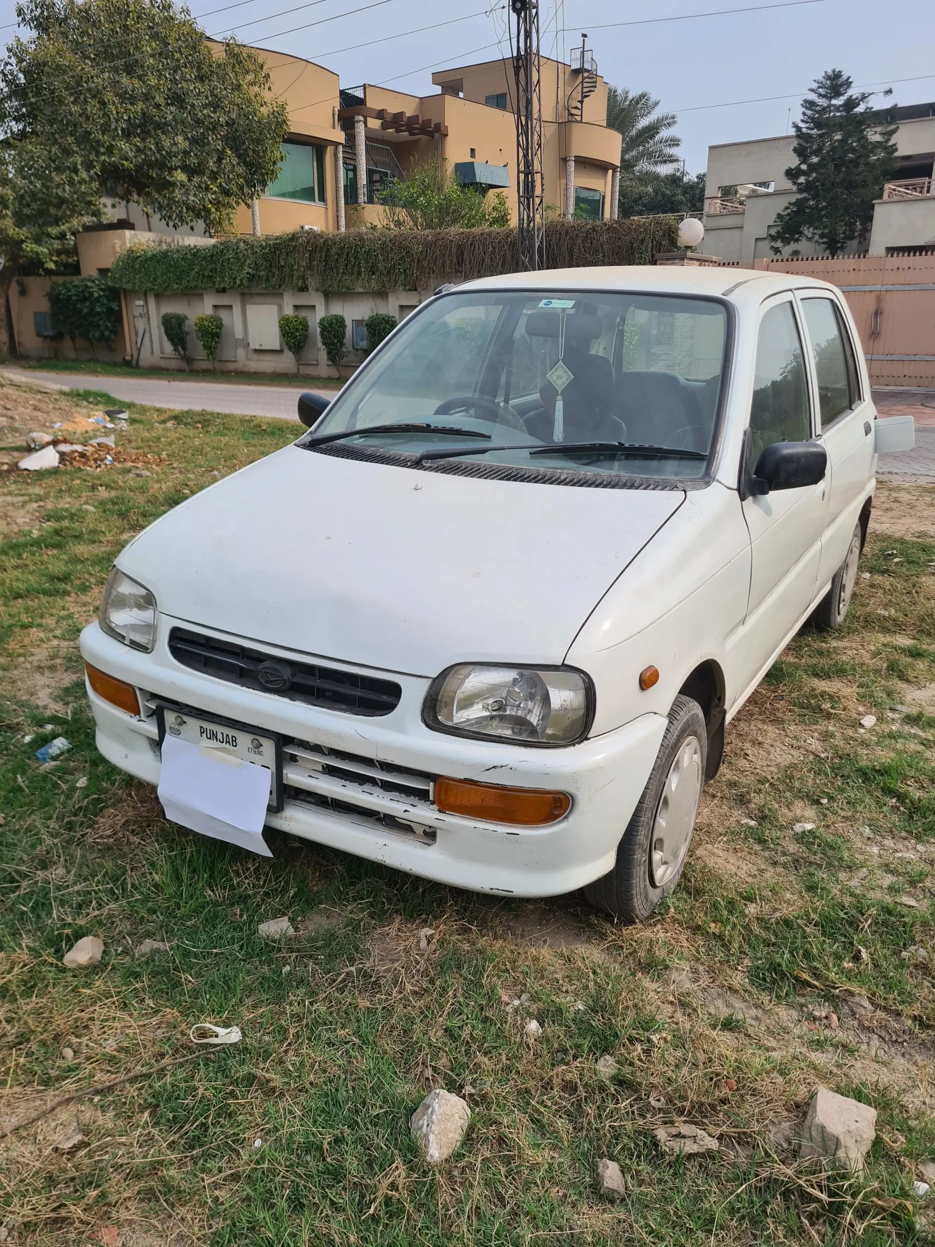 cuore 2006 white punjab number