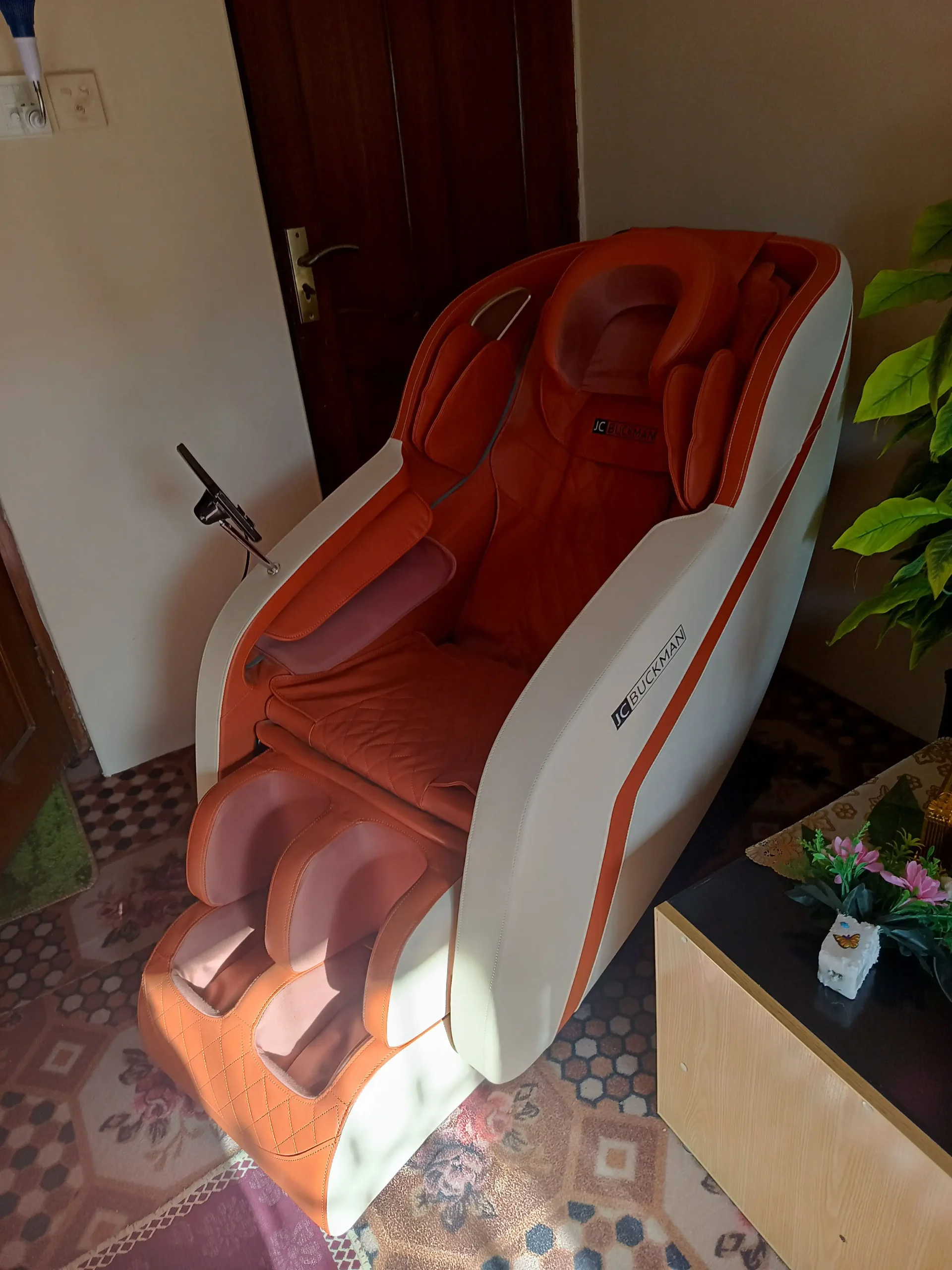 Massage chair for sale