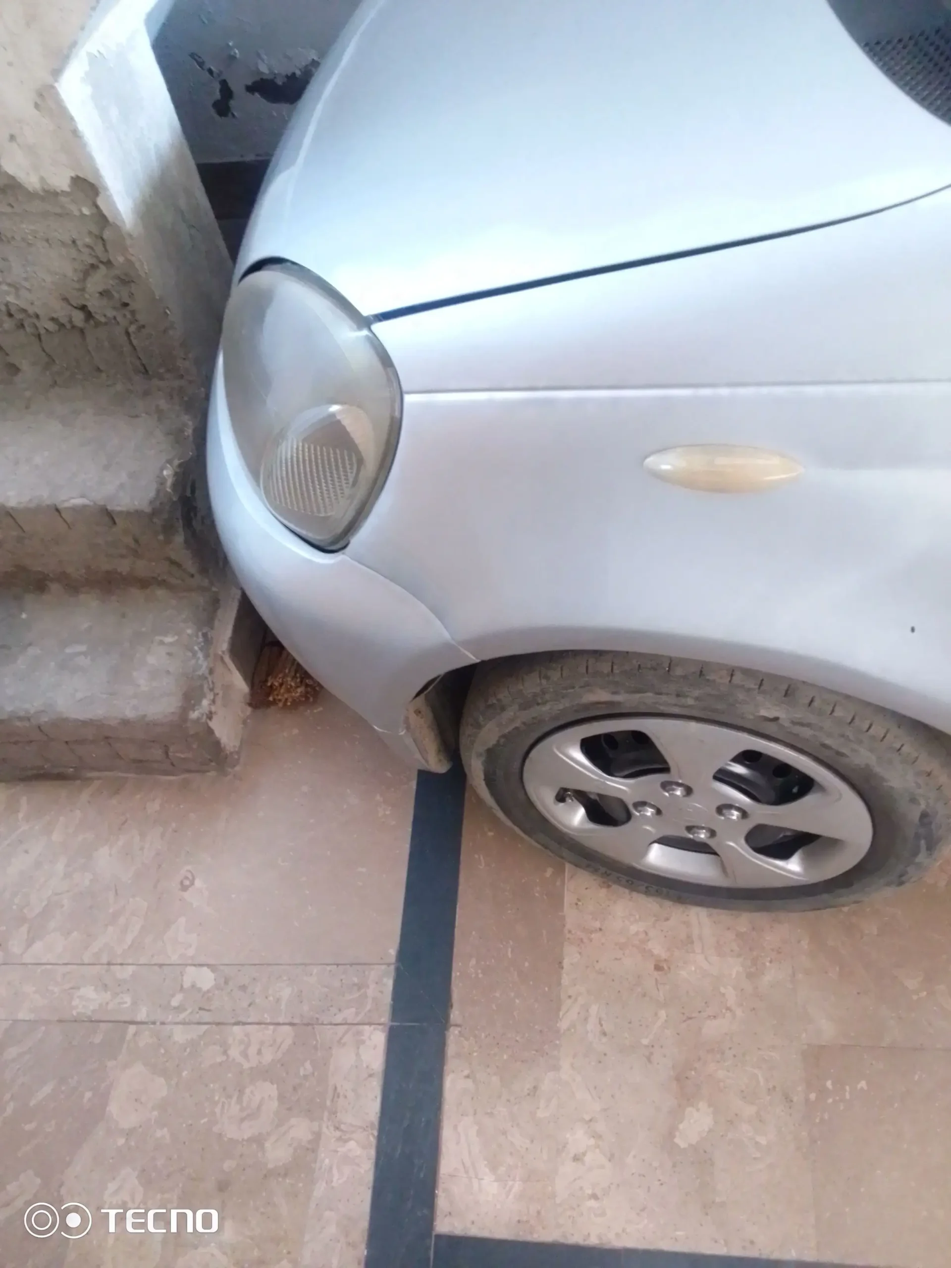 Toyota vitz 2000model