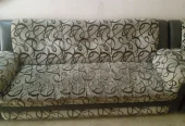 Used 5 seater sofa set colour brown and skin condition 10/10