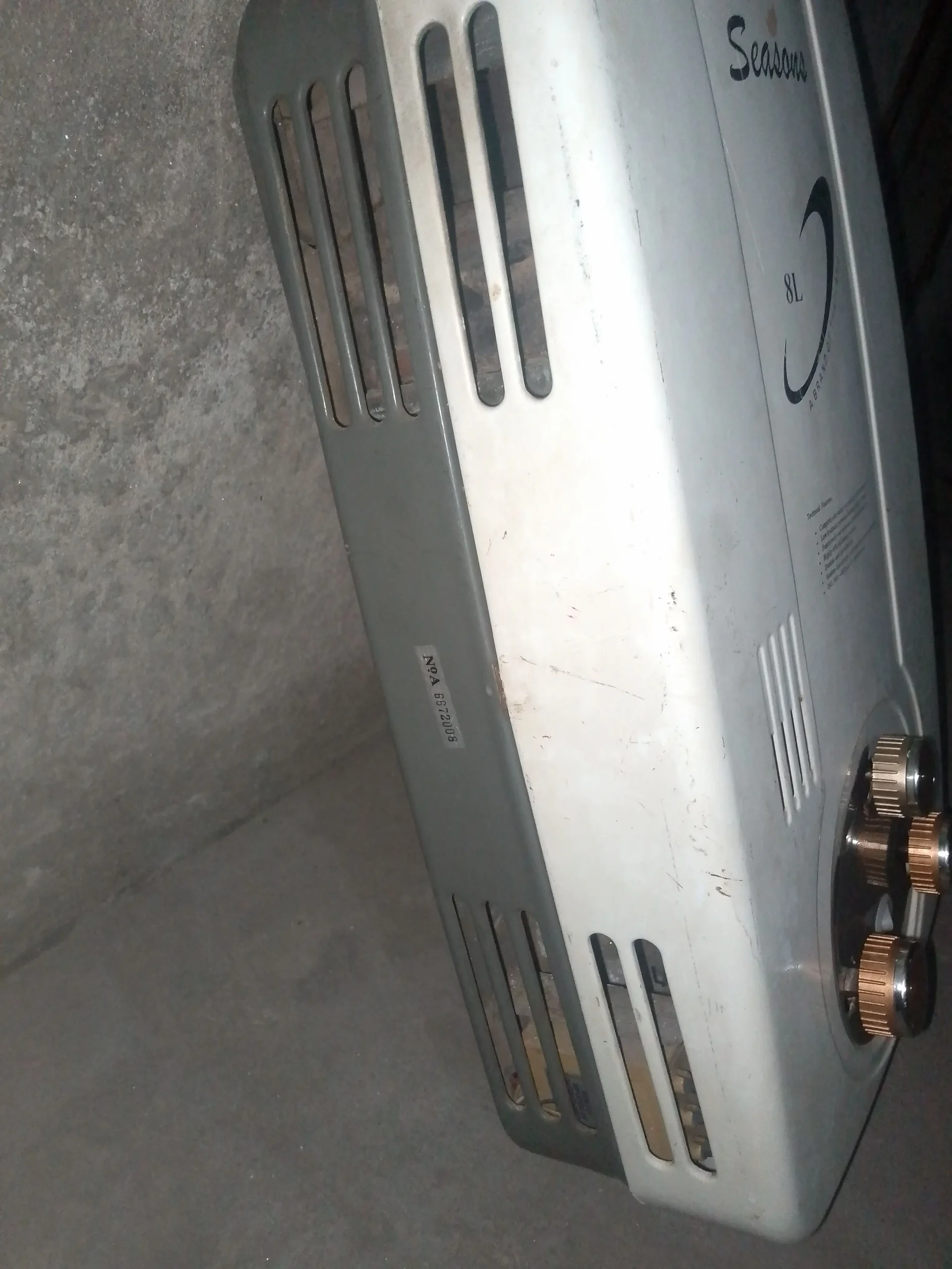 Instant Geyser for sale Good condition