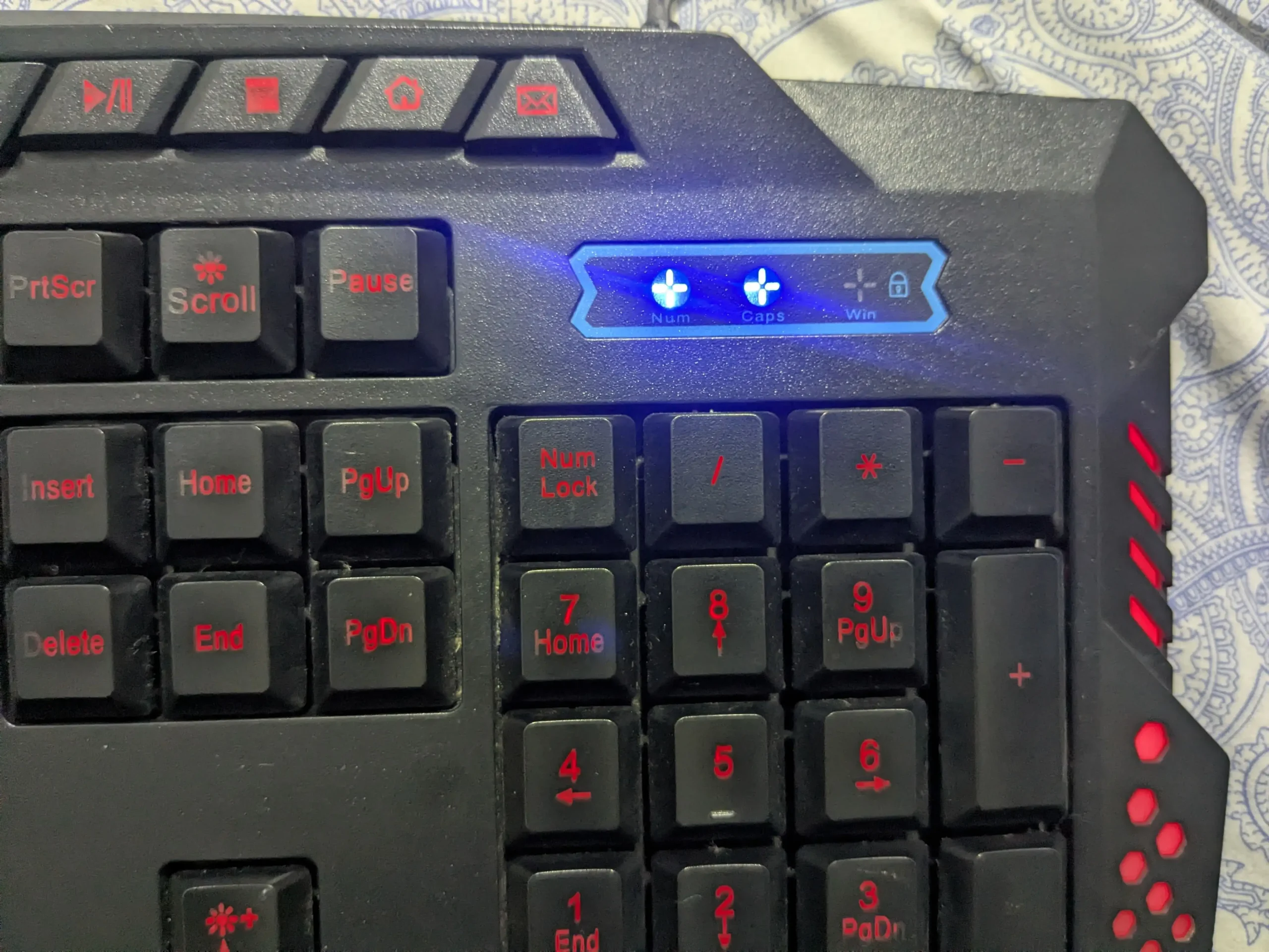 Phoenix gaming keyboard
