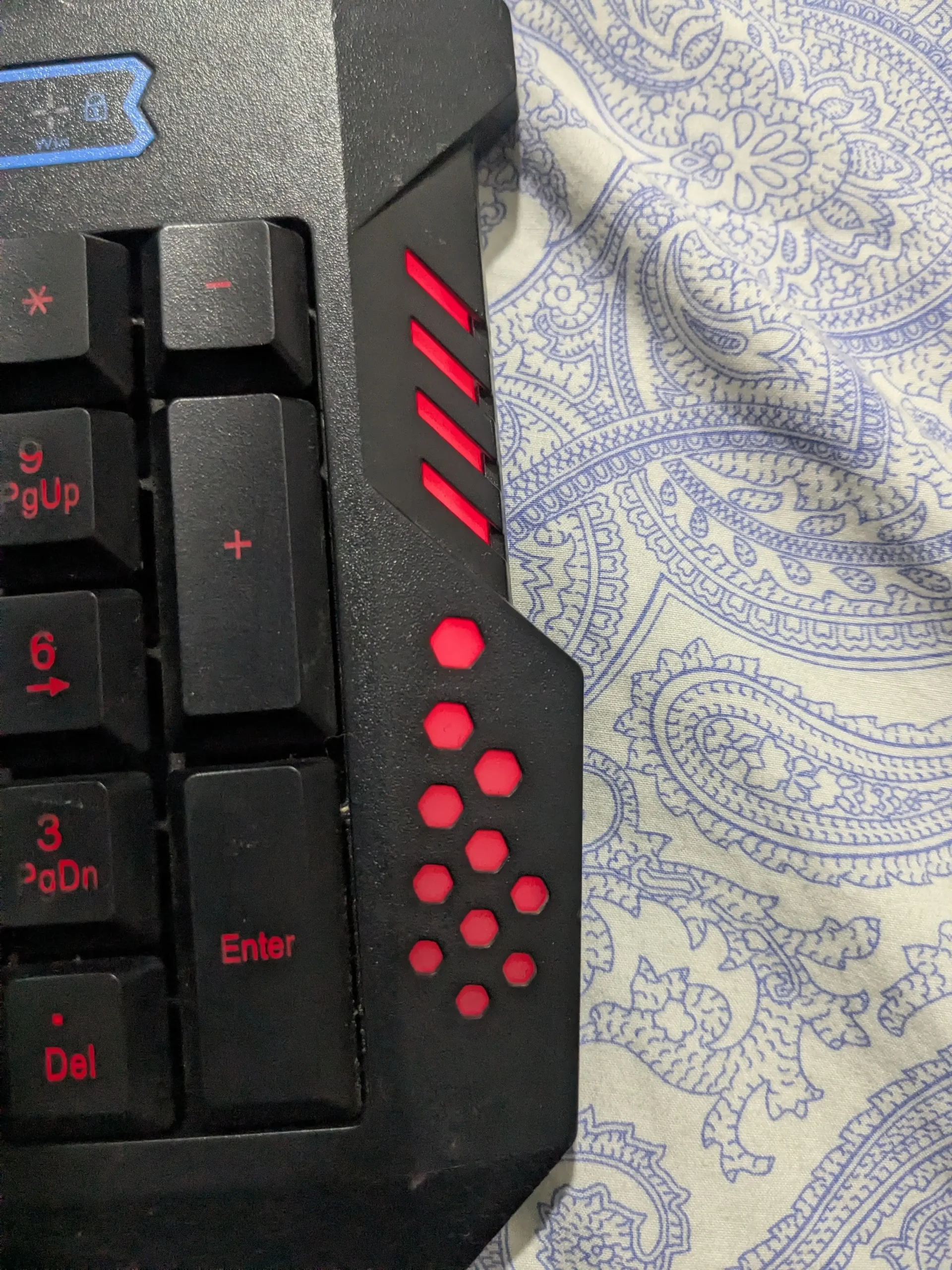 Phoenix gaming keyboard
