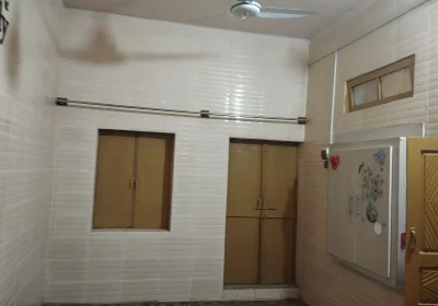 e8dd0318-4759-4c4d-9f25-02d415c2e77b-1