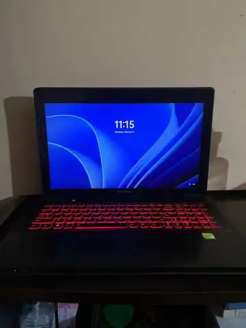 Lenovo laptop 16gb Ram 256ssd 2gb graphic card Nvidia 755m 2 cards