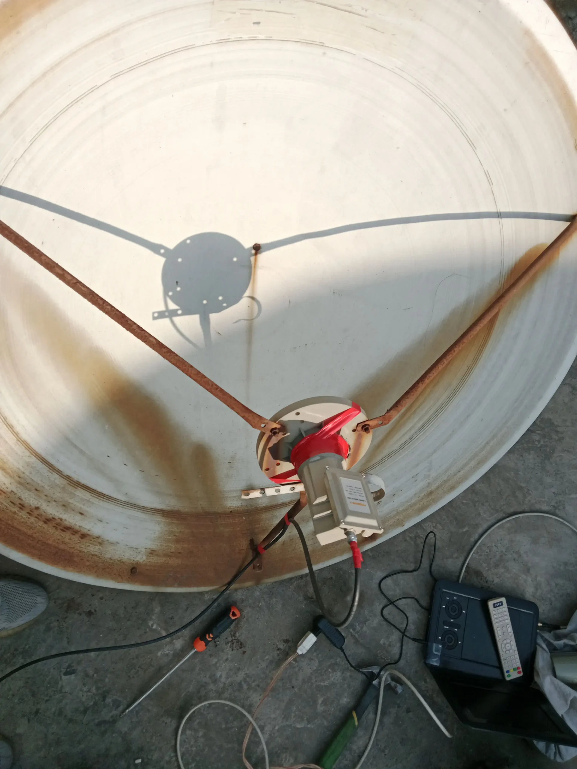 HD dish antenna sell service installation tv 0 03160494448