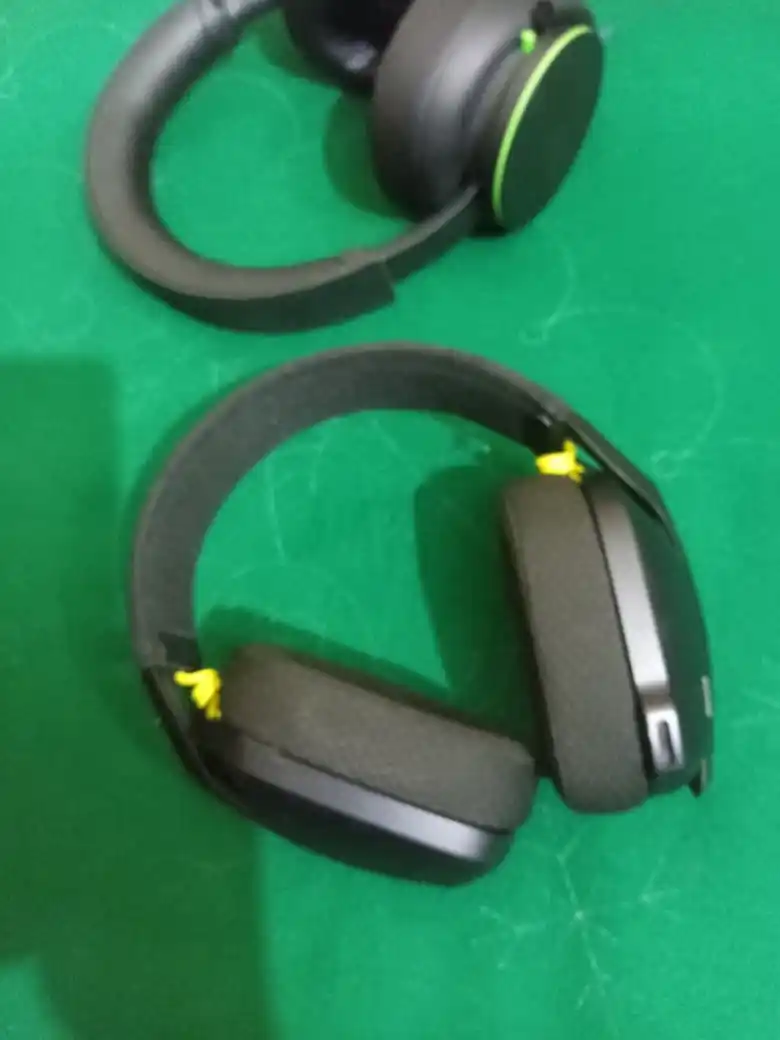xbox one headphone controller cds