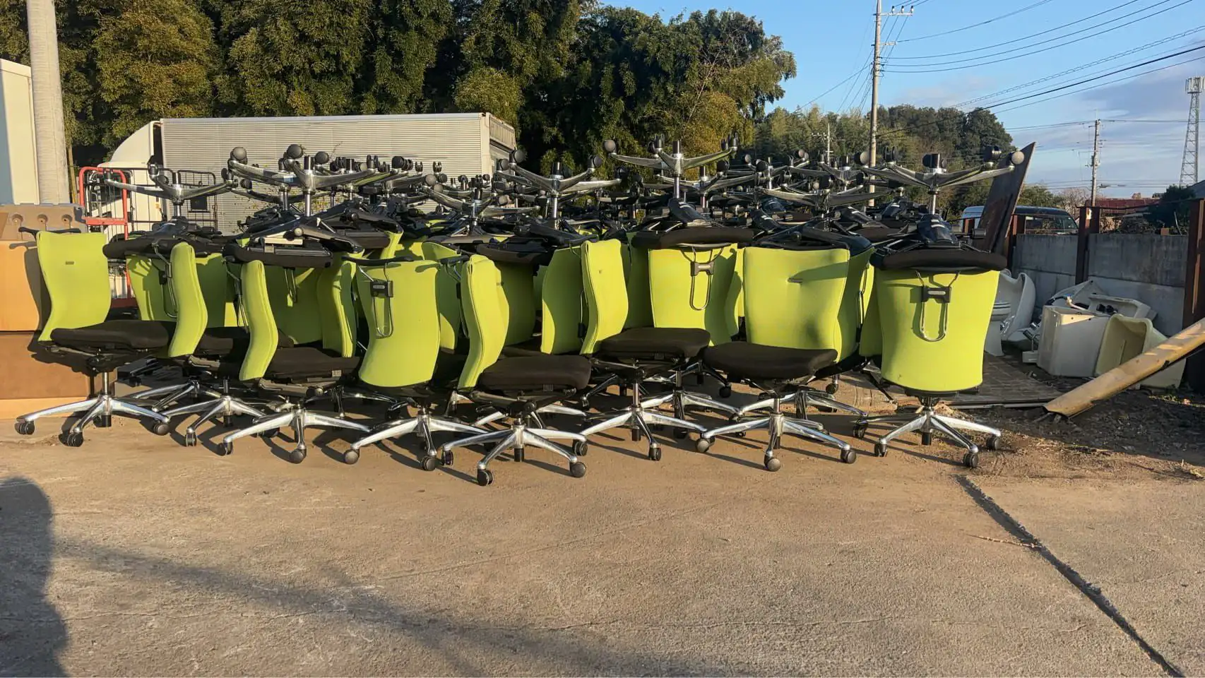 Lot Chairs/office chair/Revolving chair