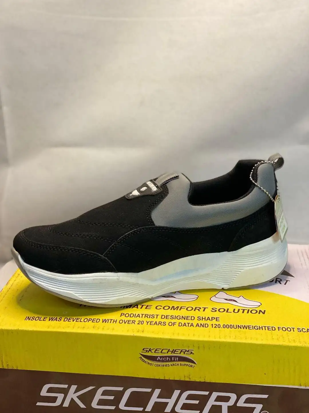 *Product Name*: Men’s Black Skechers Stretch Fit EVA Casual Shoes
