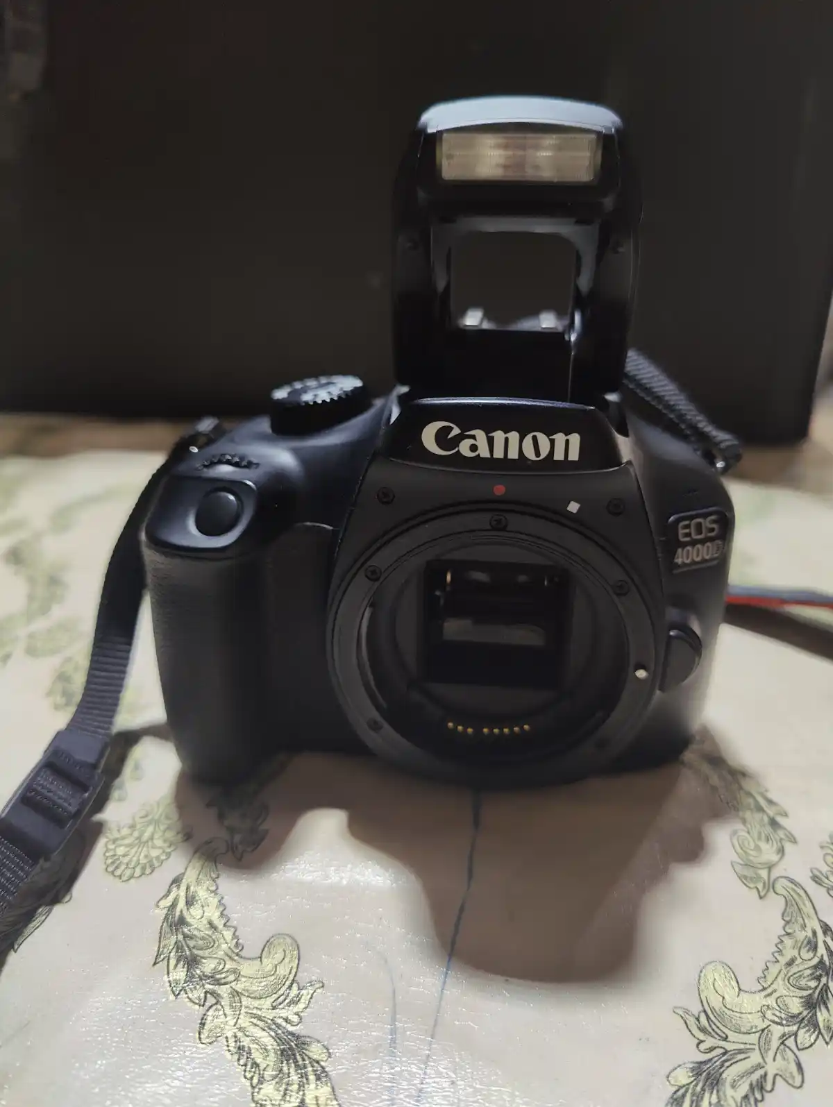 Canon eos 4000d with full kit imported