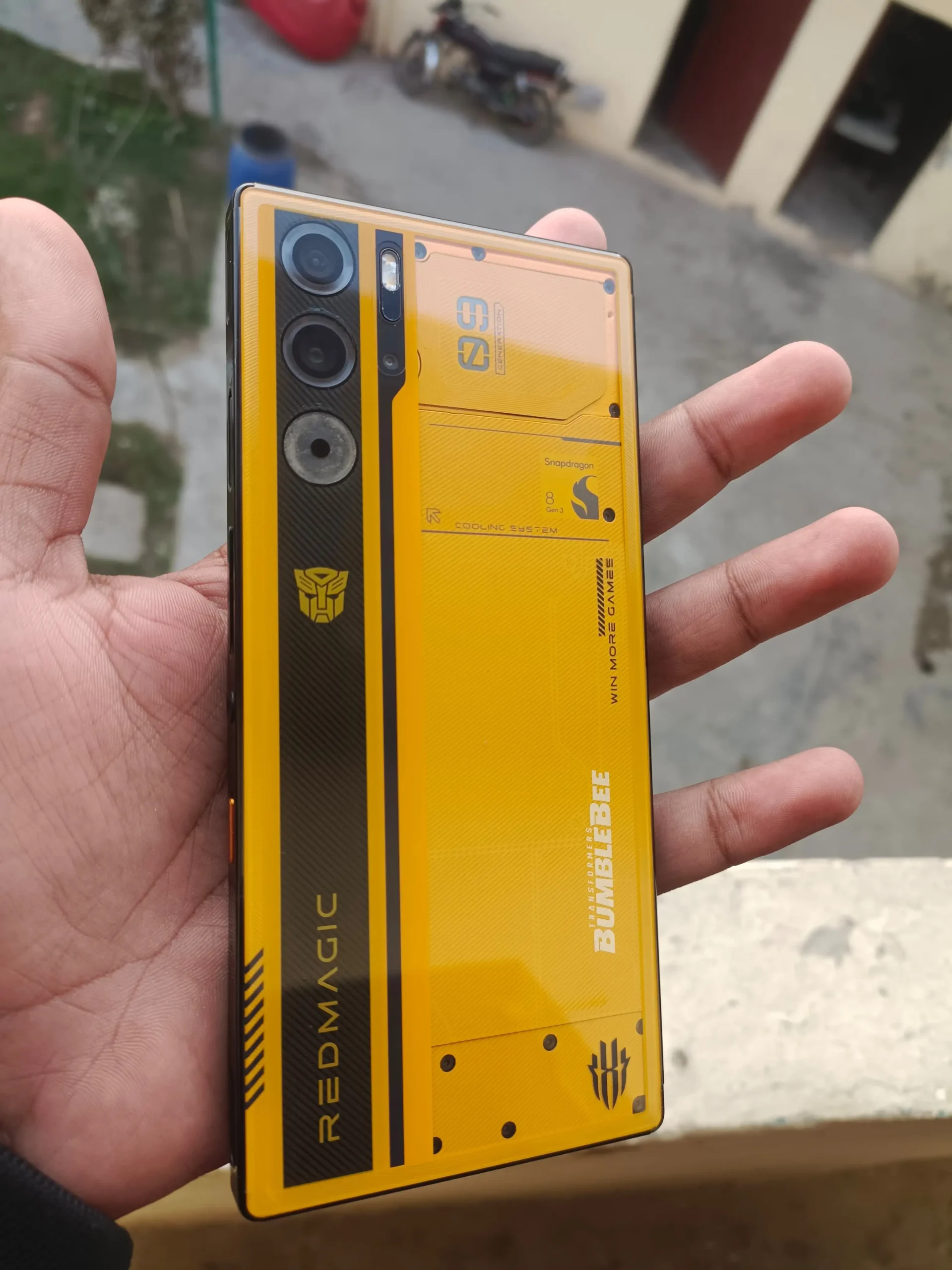 Redmagic 9pro bumblebee transformer edition