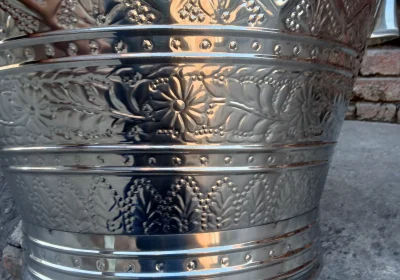 27572c00-71a7-446a-b44b-8ae9e94d6517