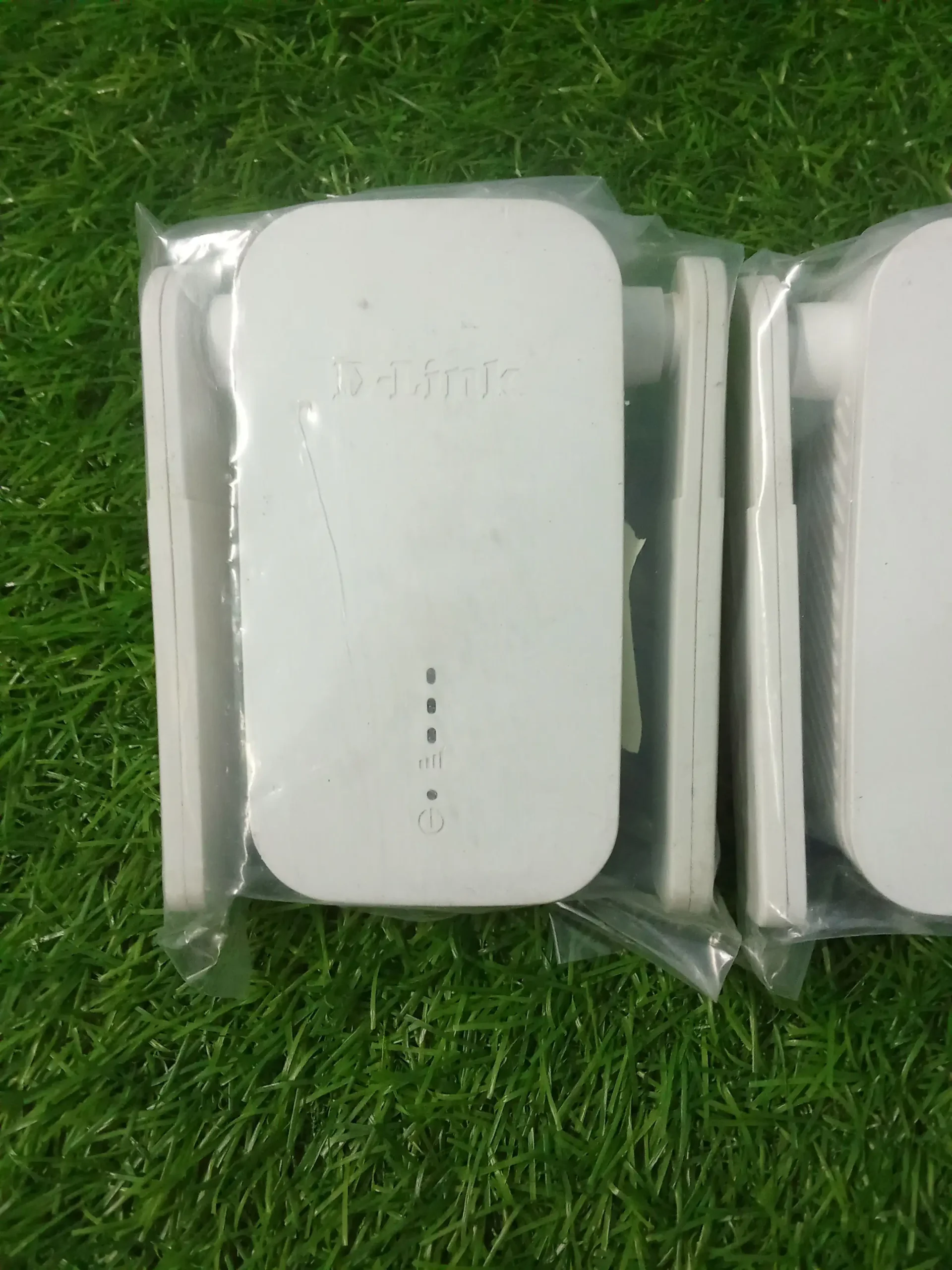 D Link Dap 1530 WiFi Range Extender Dual-band 4Ghz 5Ghz