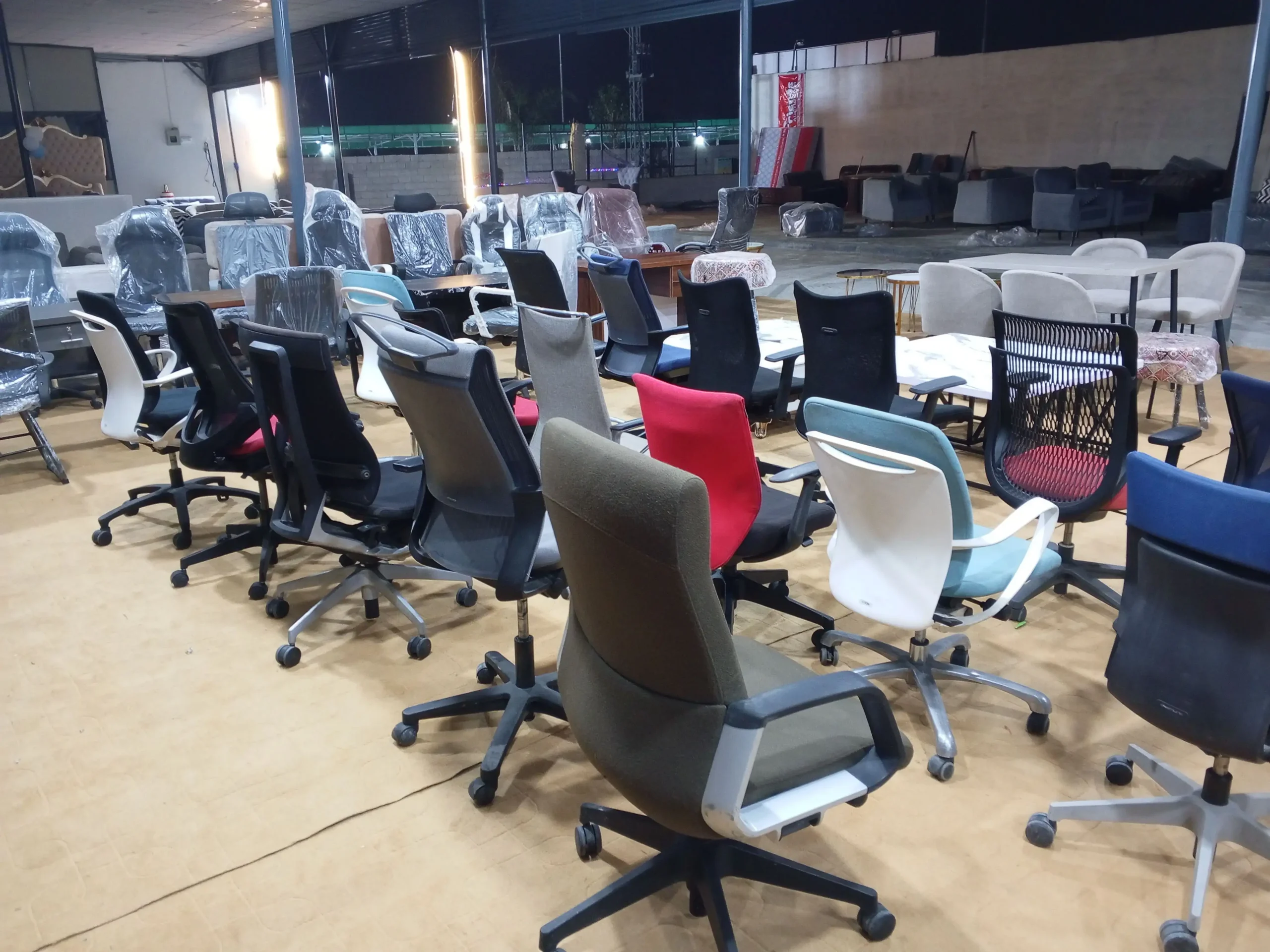 Lot Chairs/office chair/Revolving chair