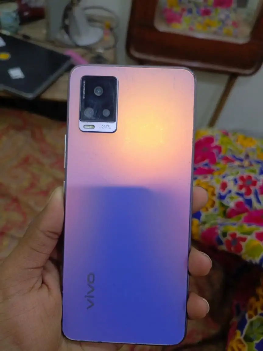 Vivo v20