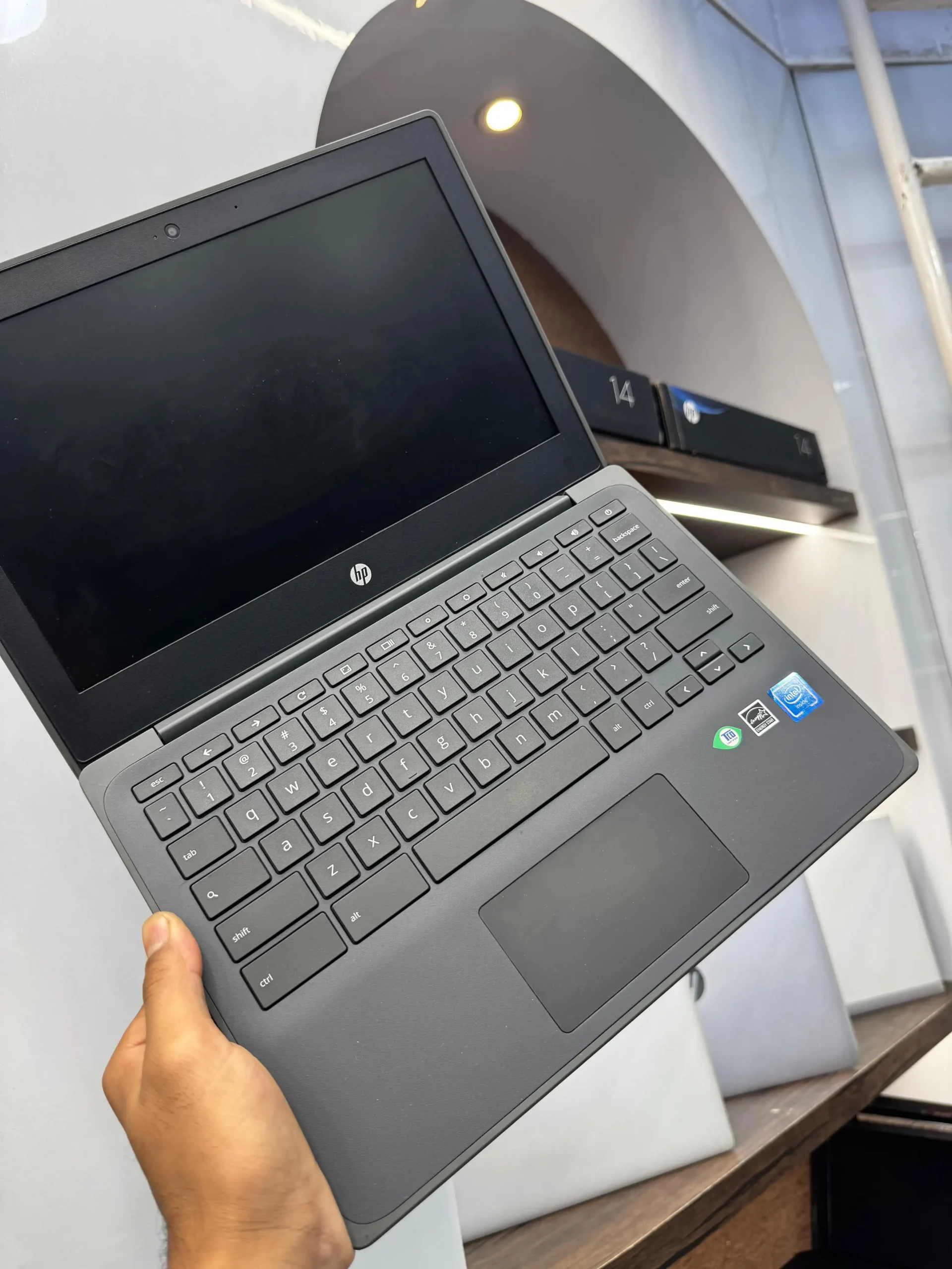 HP Chromebook 11 G8 EE beat for students and children’s