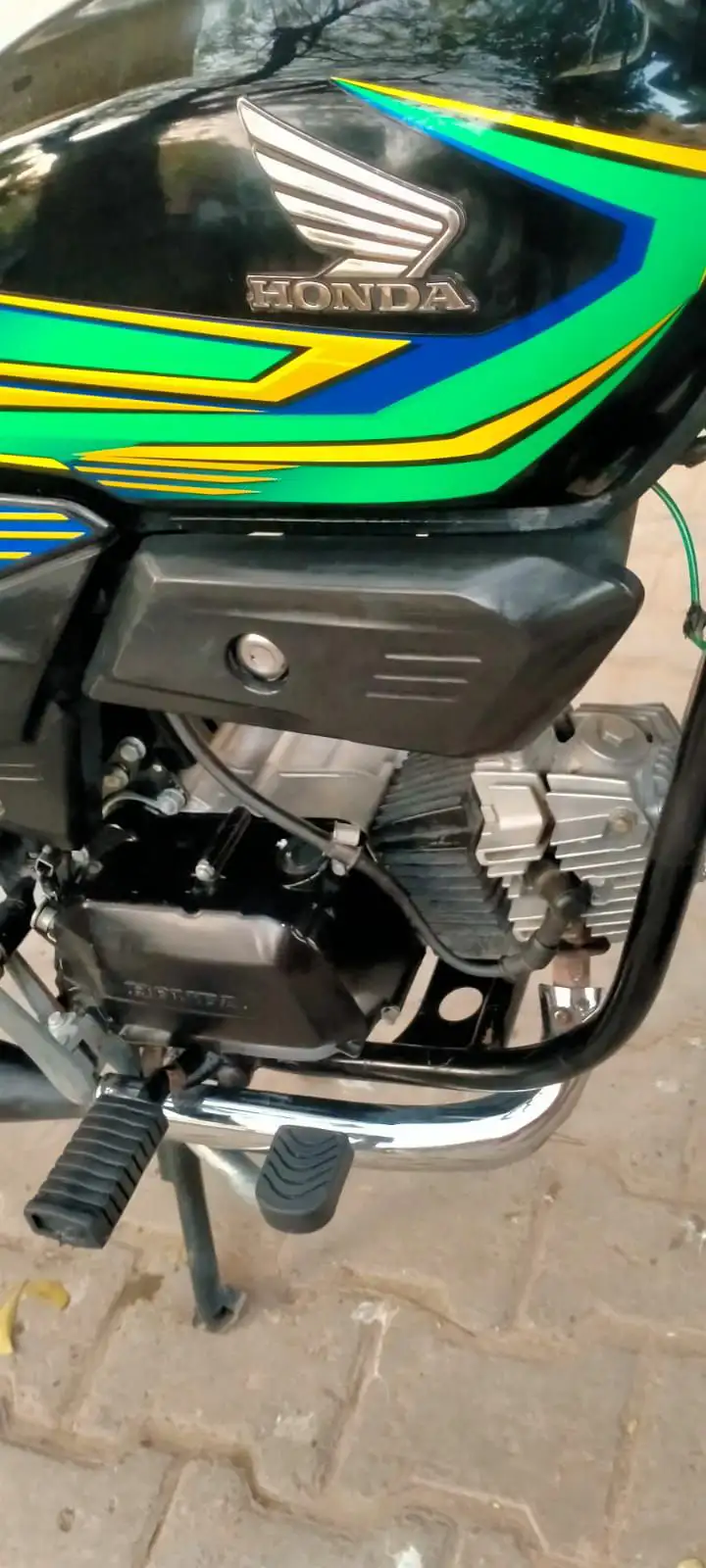 ہنڈا پرائیڈر فار سیل گڈ کنڈیشن لش گاڑی 23 ماڈل لوکیشن چیچہ وطنی//03183512108//03030974908