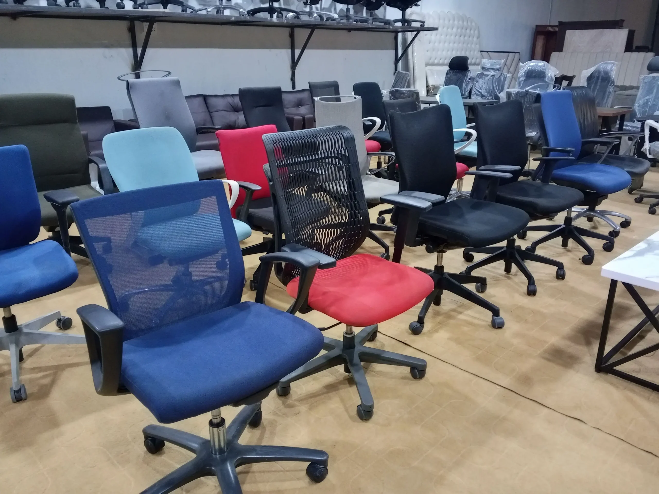 Lot Chairs/office chair/Revolving chair