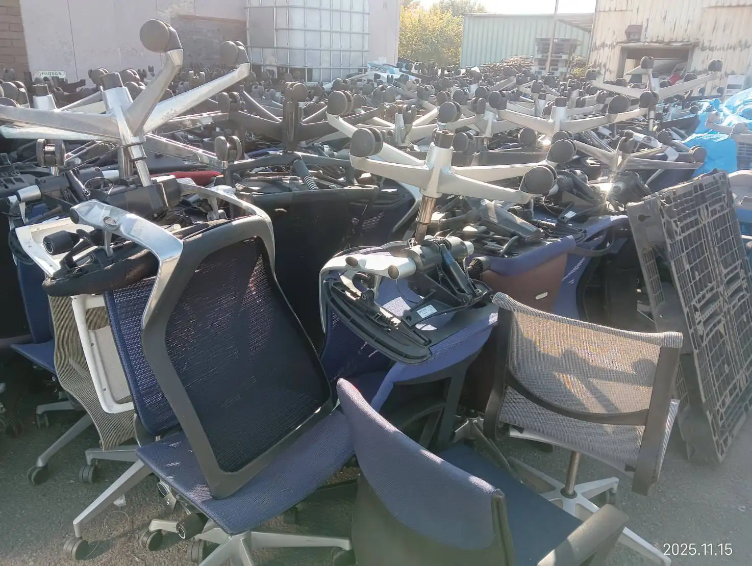 Lot Chairs/office chair/Revolving chair
