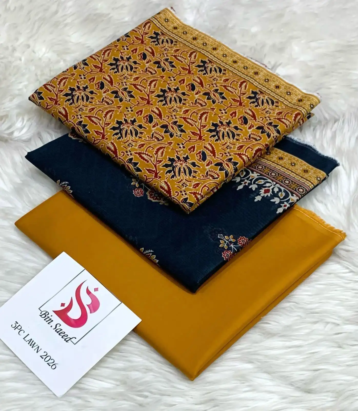 100% ORIGINAL* *_LAWN_* *Shirt* Digital Printed Lawn *Trouser* Digital Printed / Dyed Plai