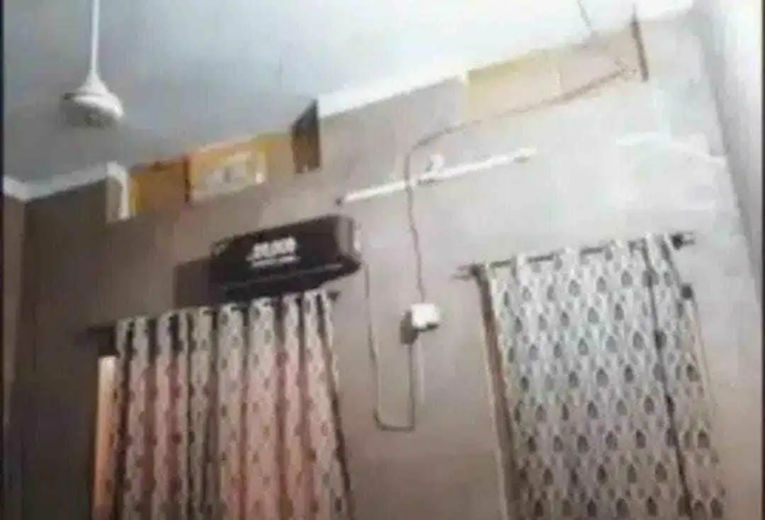 4.5 MARLA ON STAMP ONLY IN 70 LAC