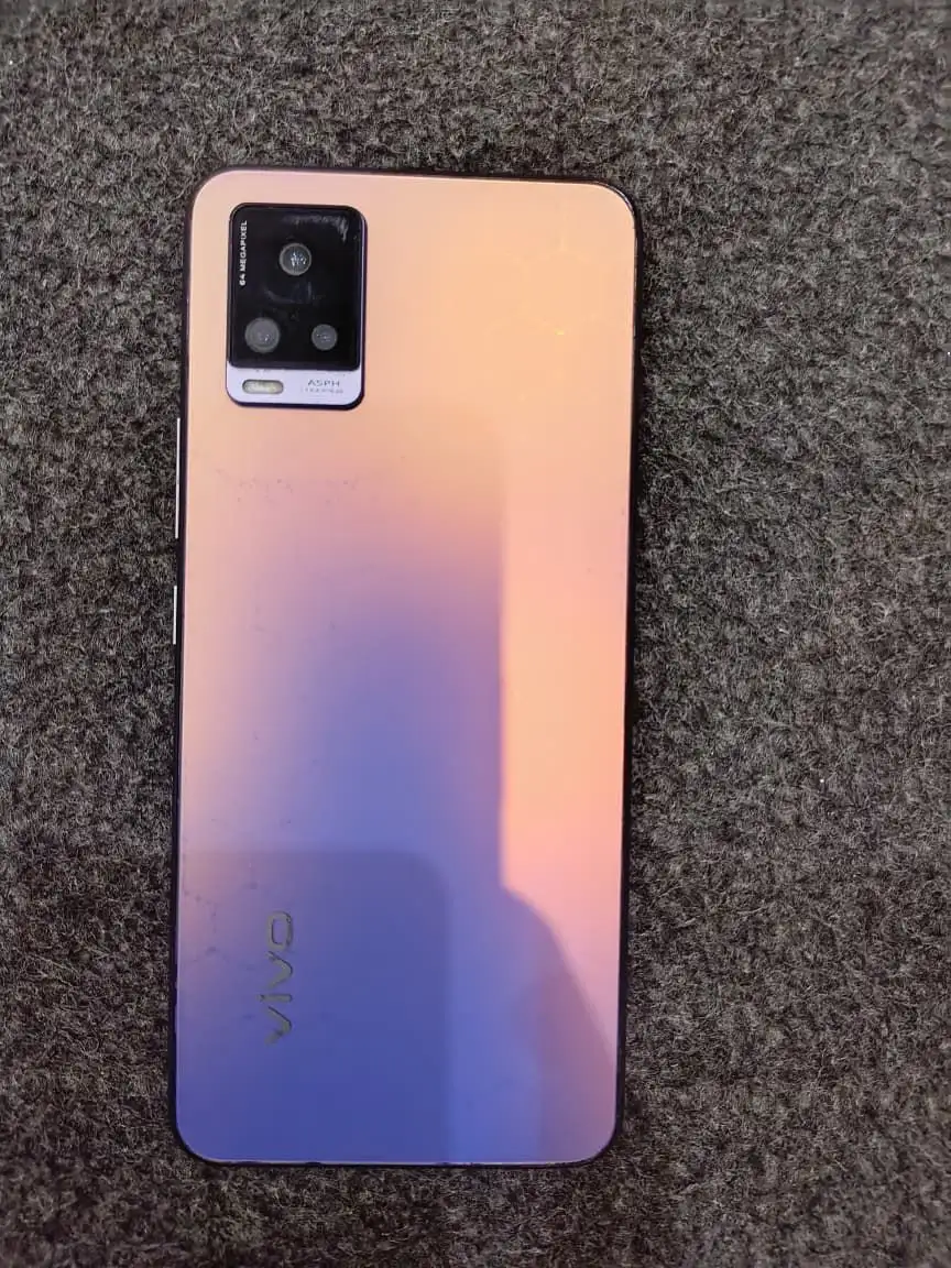 Vivo v20