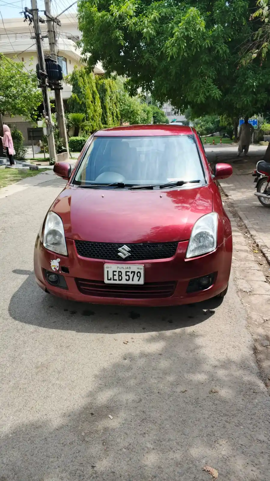 SUZUKI SWIFT DX ( Model 2011 ) – 1.3 CC (0333-0493926)