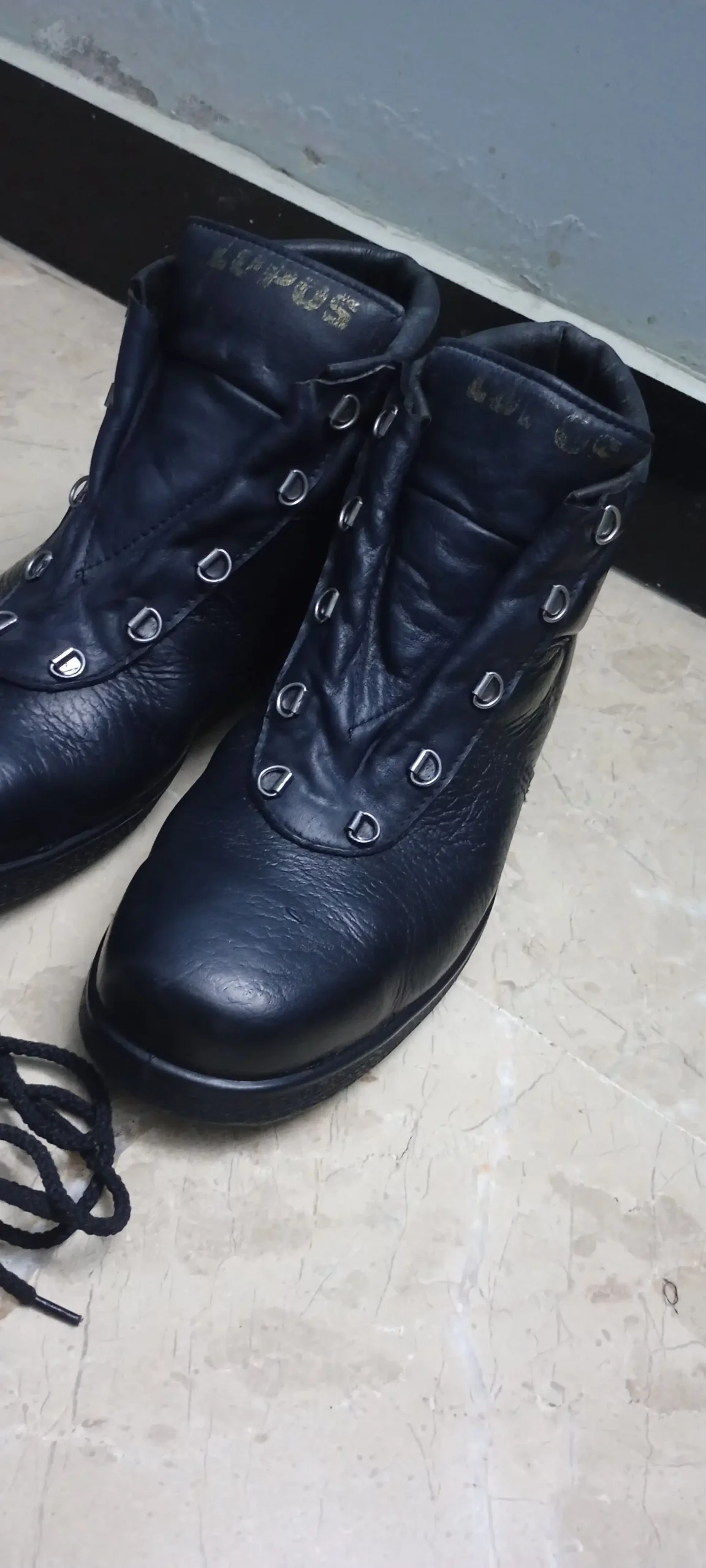 LOPUS REAL INDUSTRIAL SAFETY SHOES