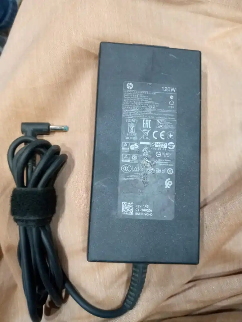 hp blue pin orignal charger 120 w